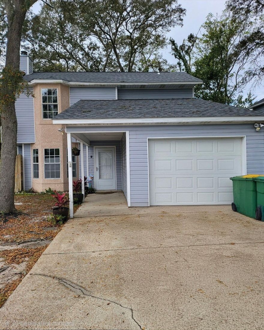 **Come and see this beautiful turn-key 2-story traditional home. It's the perfect starter home or investment property. Just Minutes from breathtaking white sand beaches of the beautiful Emerald Coast, Hulburt Field and Eglin Air Force Base. The kitchen has newer stainless steel appliances and beautiful cherrywood cabinets. Freshly painted inside. Upstairs Carpet replaced in 2022. Bring your pets and have them enjoy the fenced-in yard and no HOA fees. 2021 Roof 2020 HVAC Water heater 2022
All information is thought to be accurate, buyer to verify