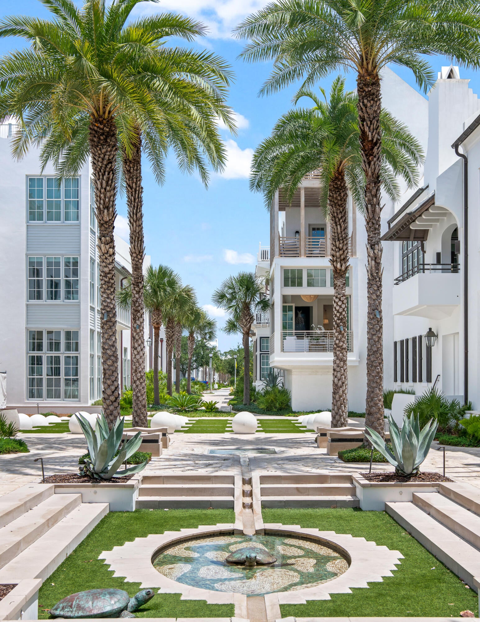 24 Kings Castle Court