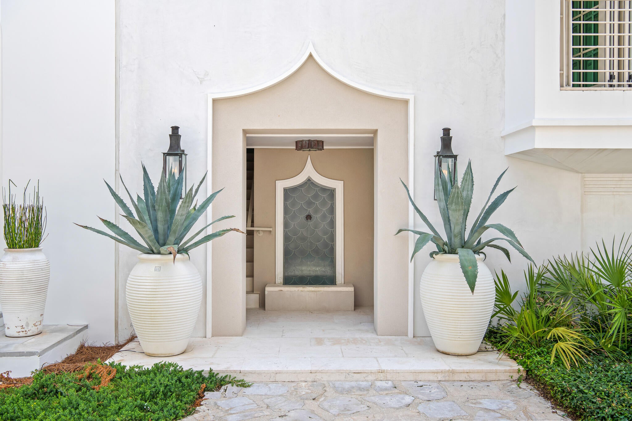 24 Kings Castle Court