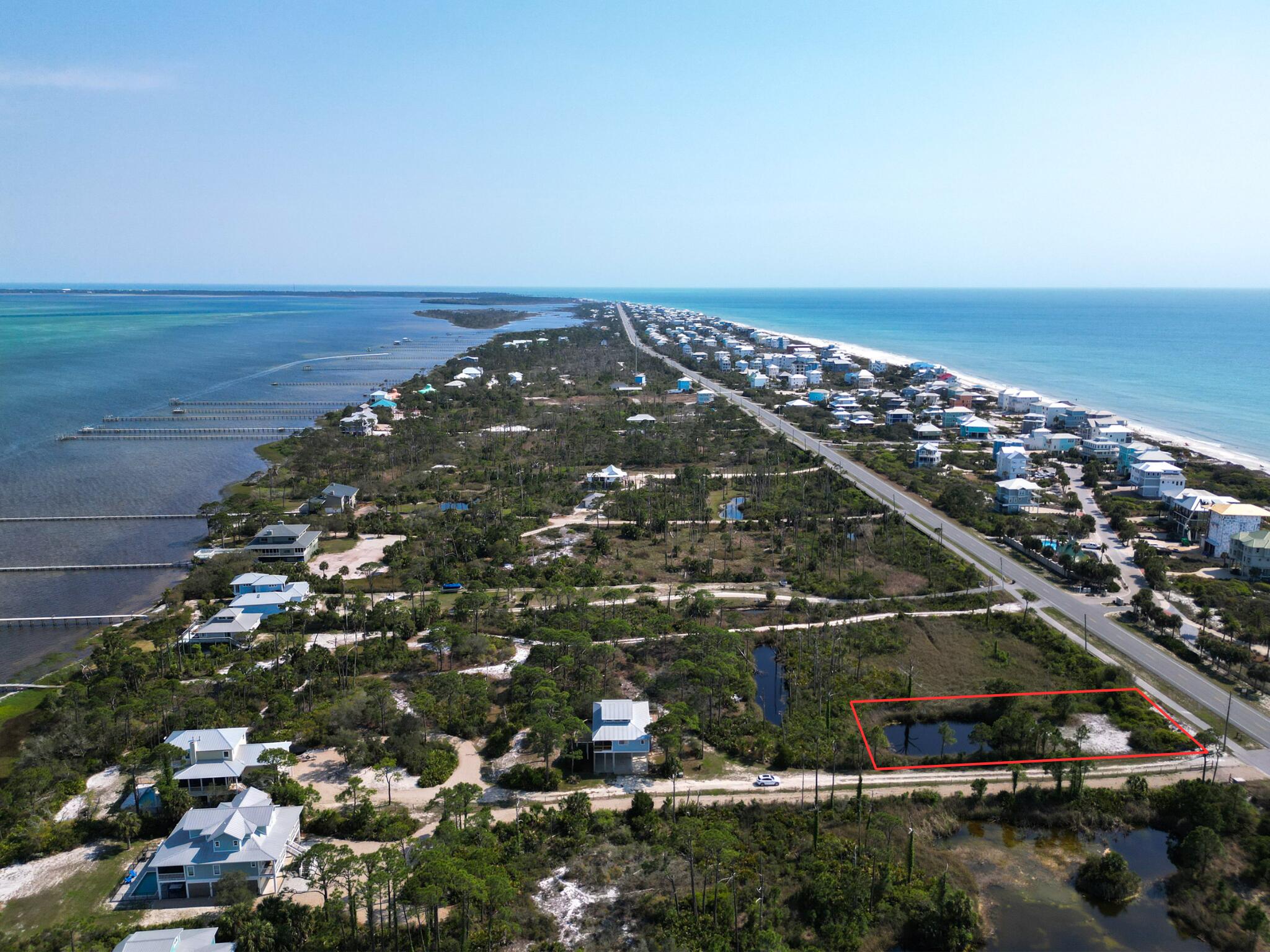 NO RECORDED SUBDIVISION - Land