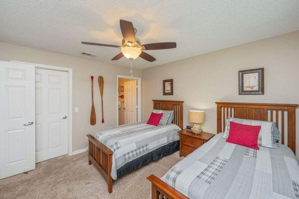 FLORIDA CLUB - Residential Lease
