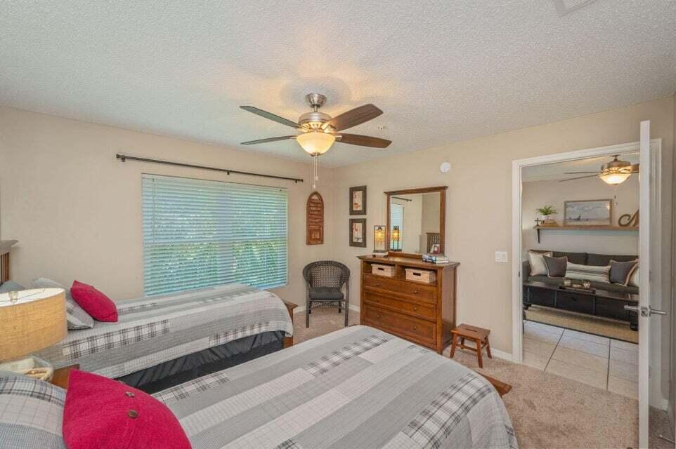 FLORIDA CLUB - Residential Lease