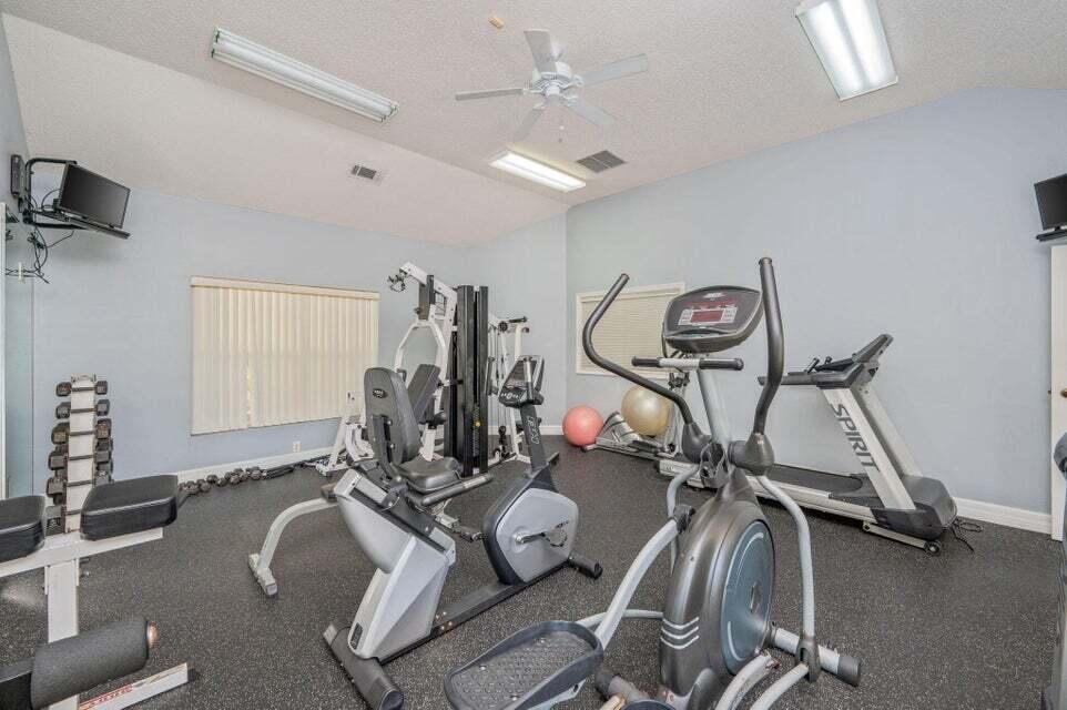 FLORIDA CLUB - Residential Lease