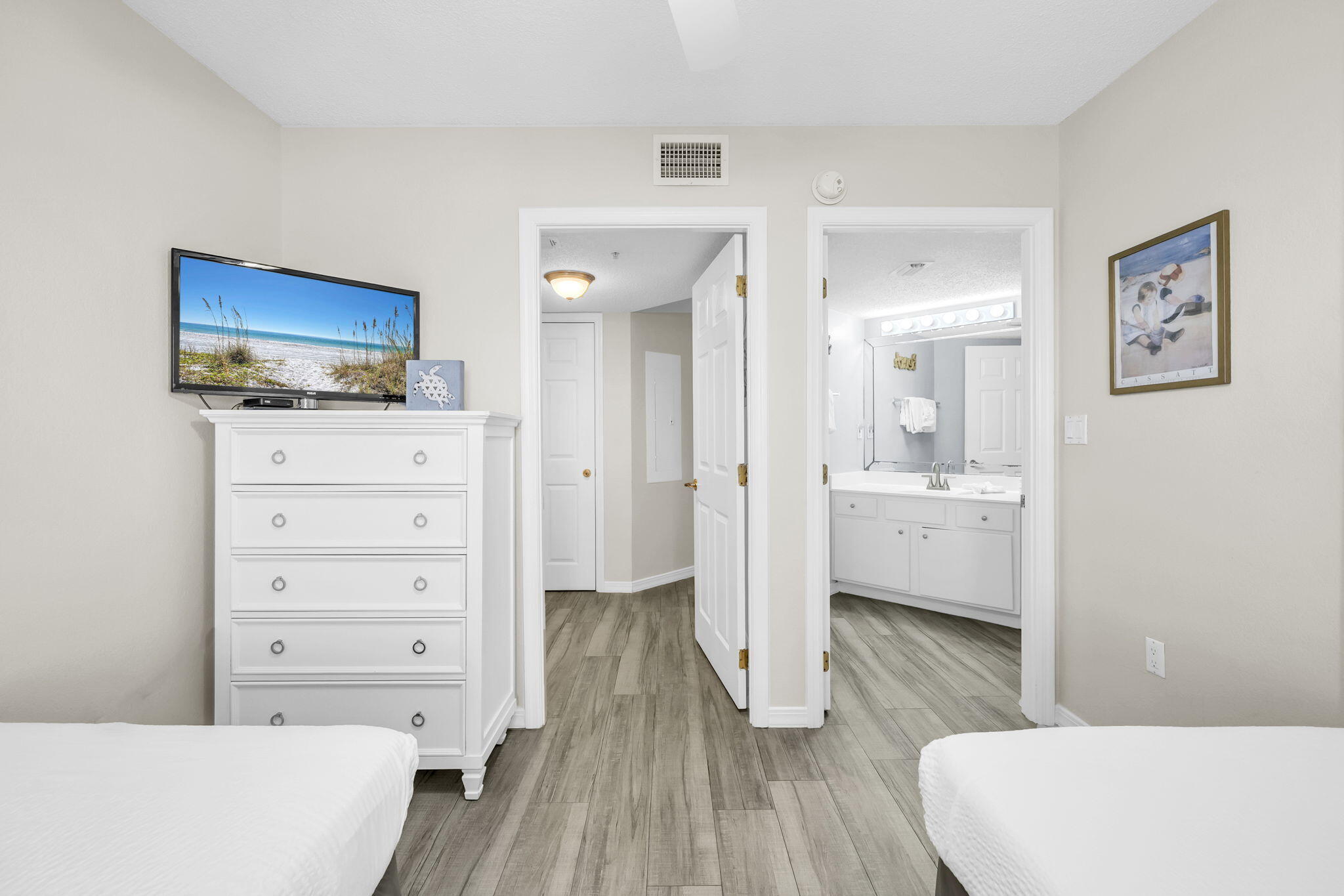 ISLANDER BEACH RESORT PH 2 - Residential