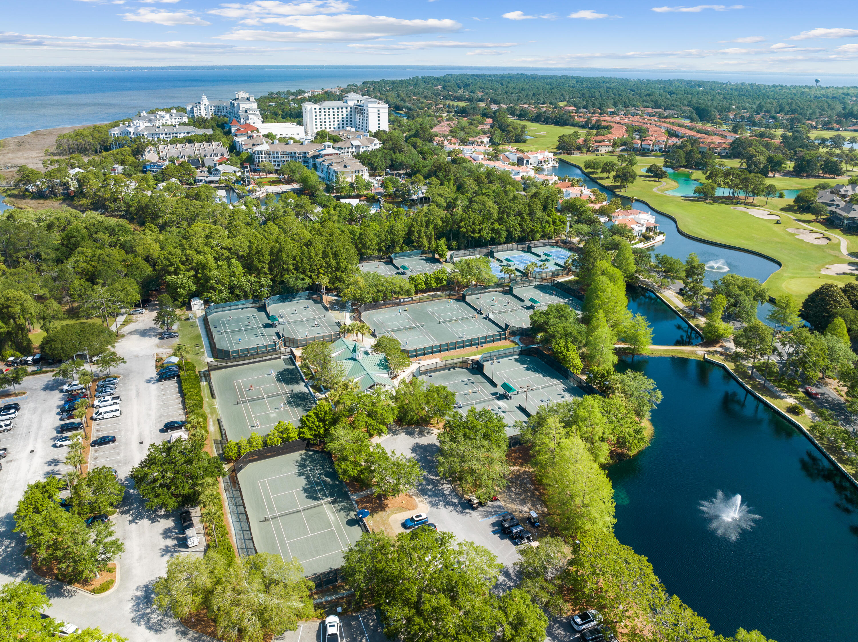 GRAND SANDESTIN - Residential