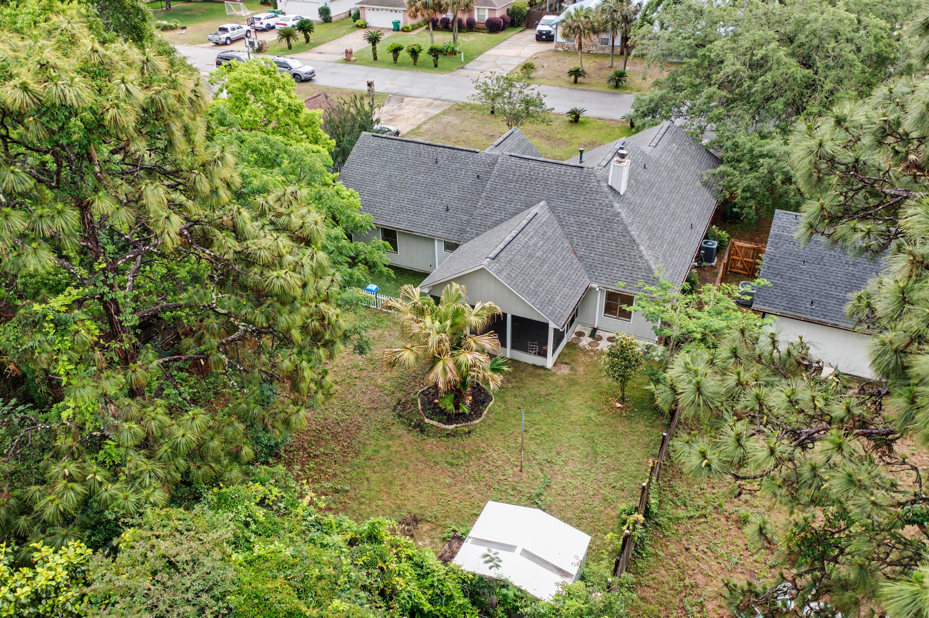 MEADOW WOODS - Residential