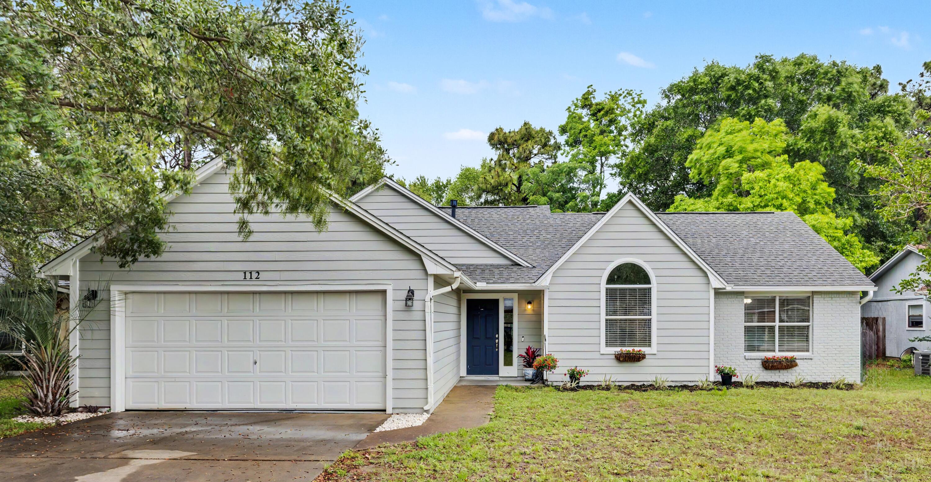 MEADOW WOODS - Residential