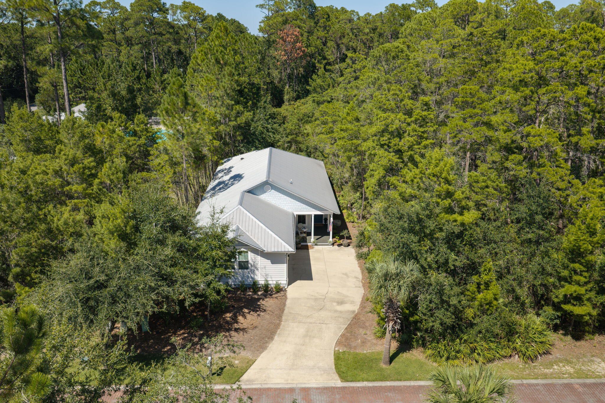 41 Riker Avenue