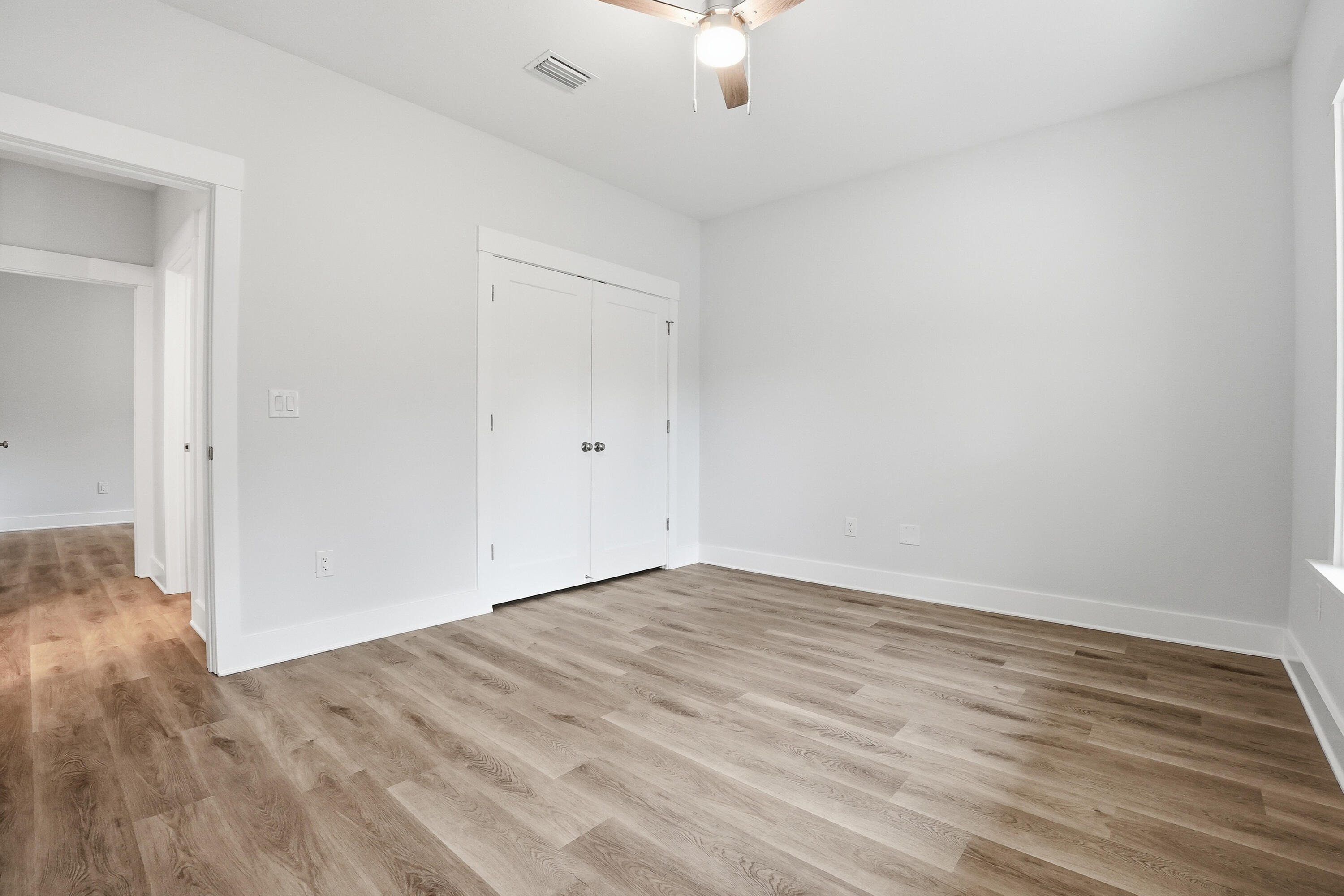 SHALIMAR S/D LOT 8 BLK 5 - Residential