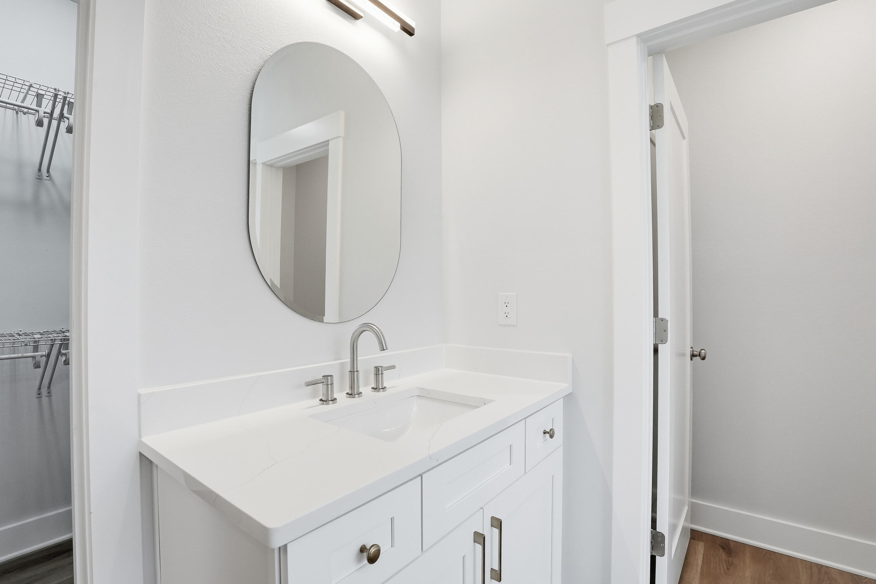 SHALIMAR S/D LOT 8 BLK 5 - Residential