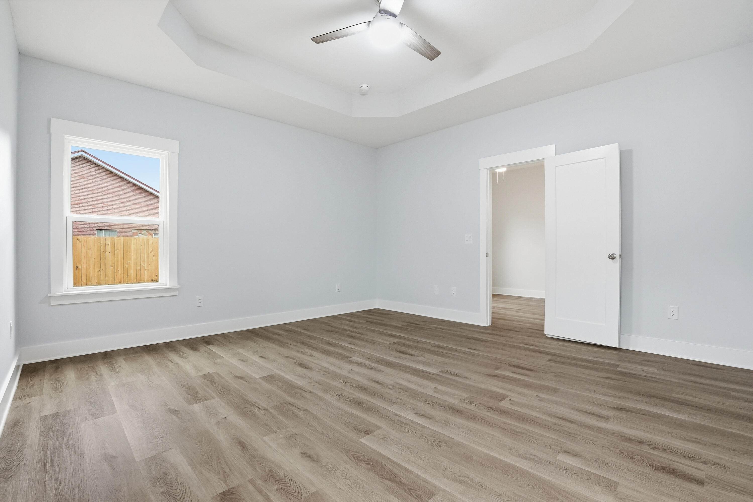 SHALIMAR S/D LOT 8 BLK 5 - Residential