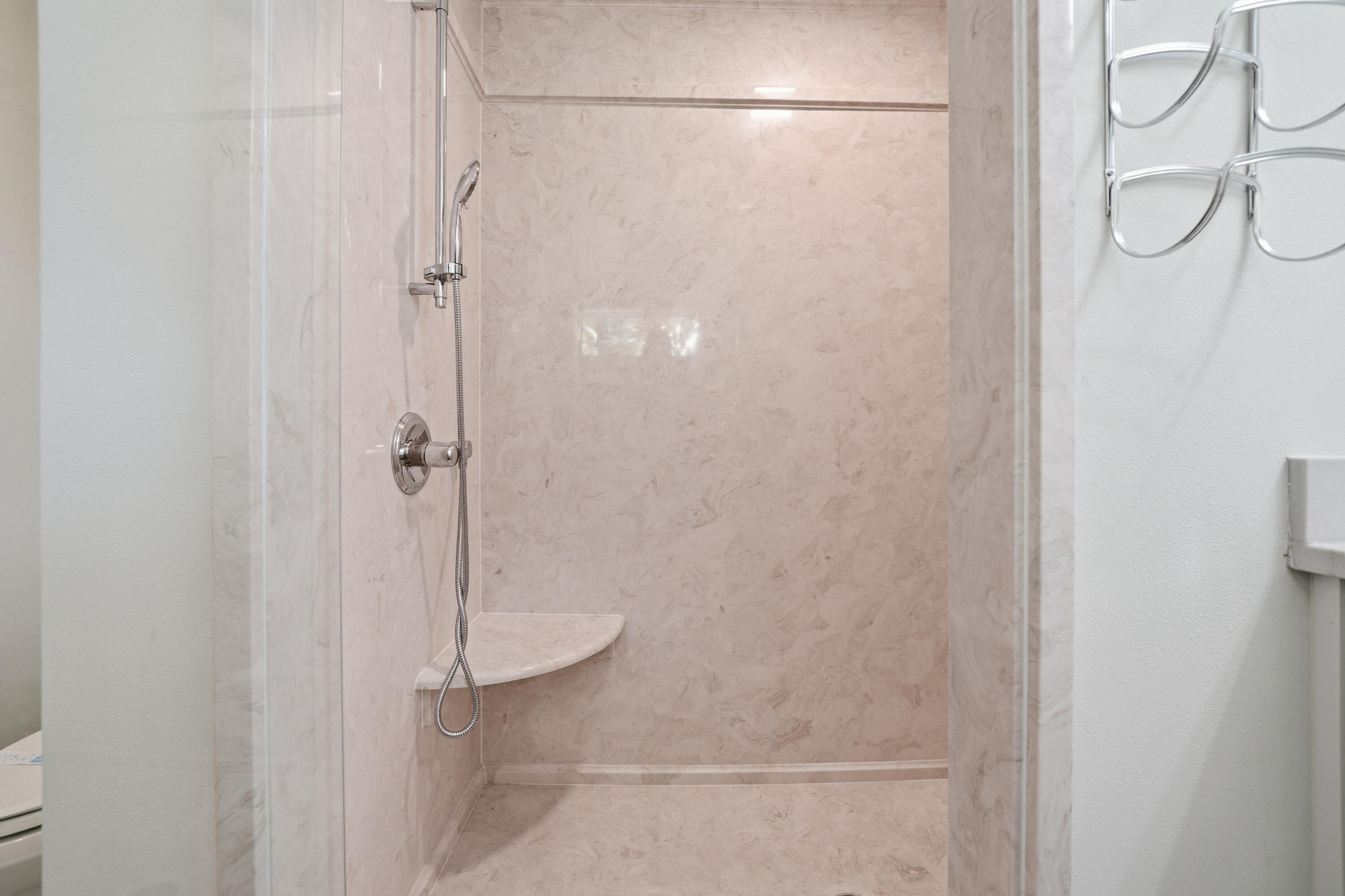 GARNIERS BEACH 7TH - Residential