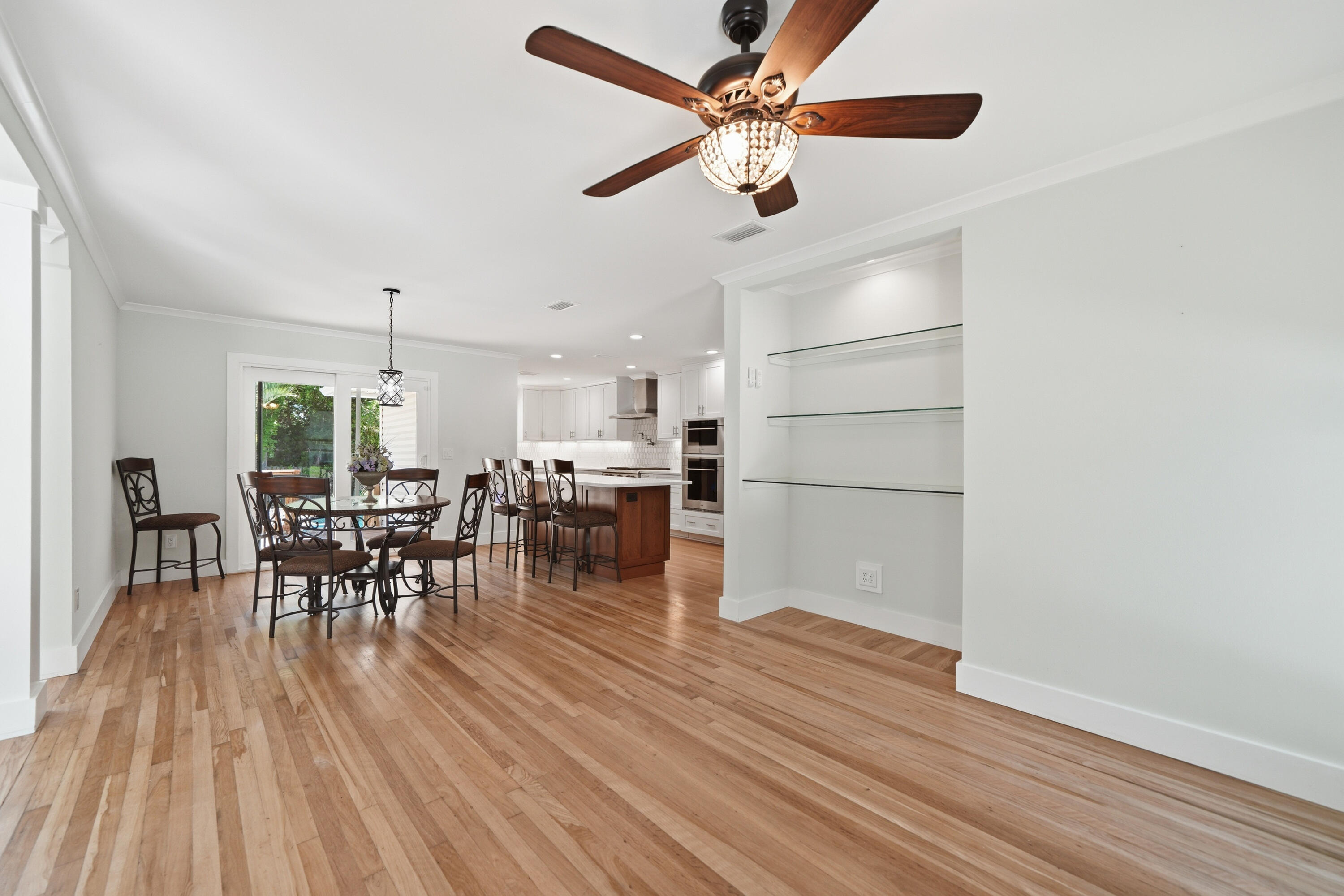 GARNIERS BEACH 7TH - Residential