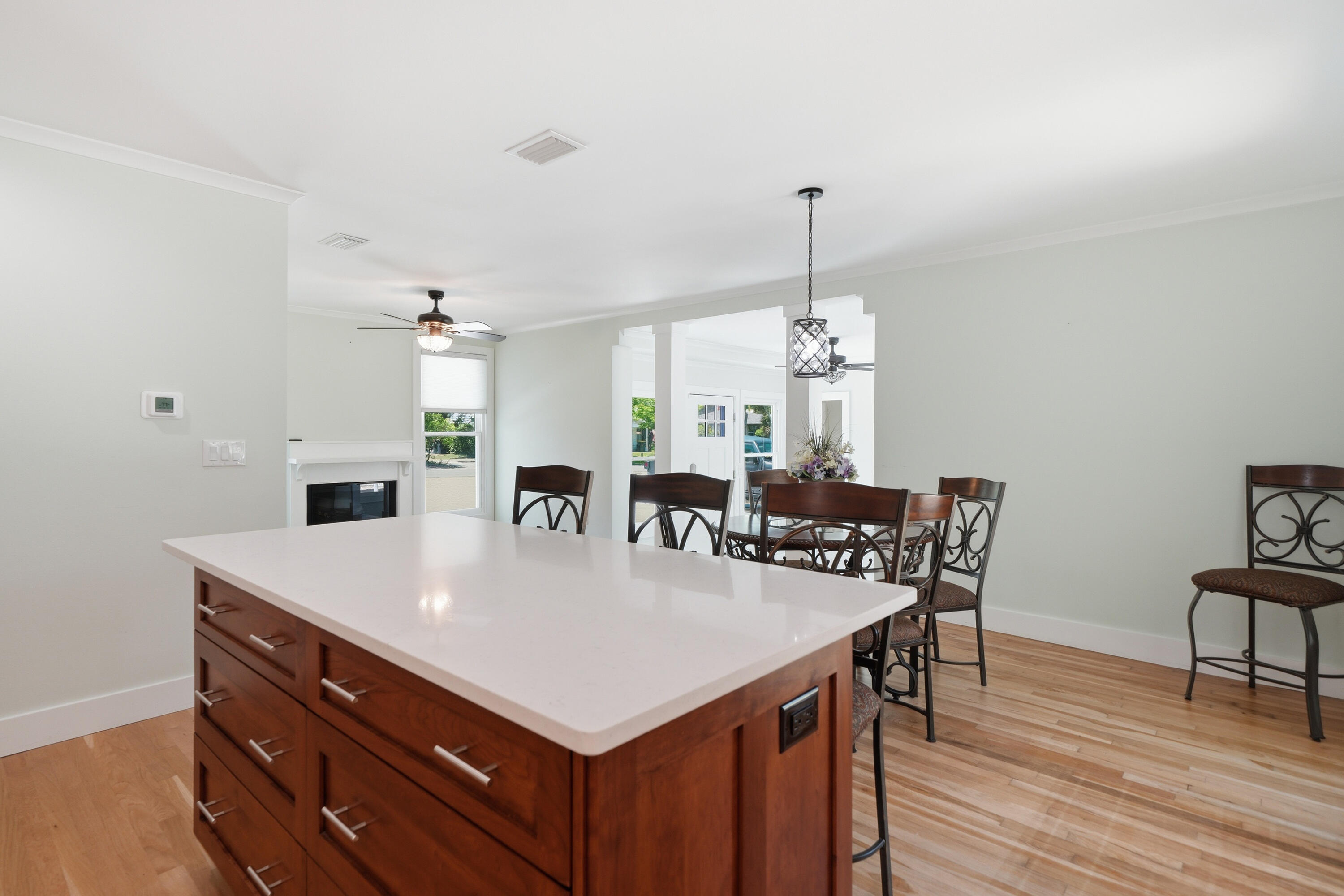 GARNIERS BEACH 7TH - Residential