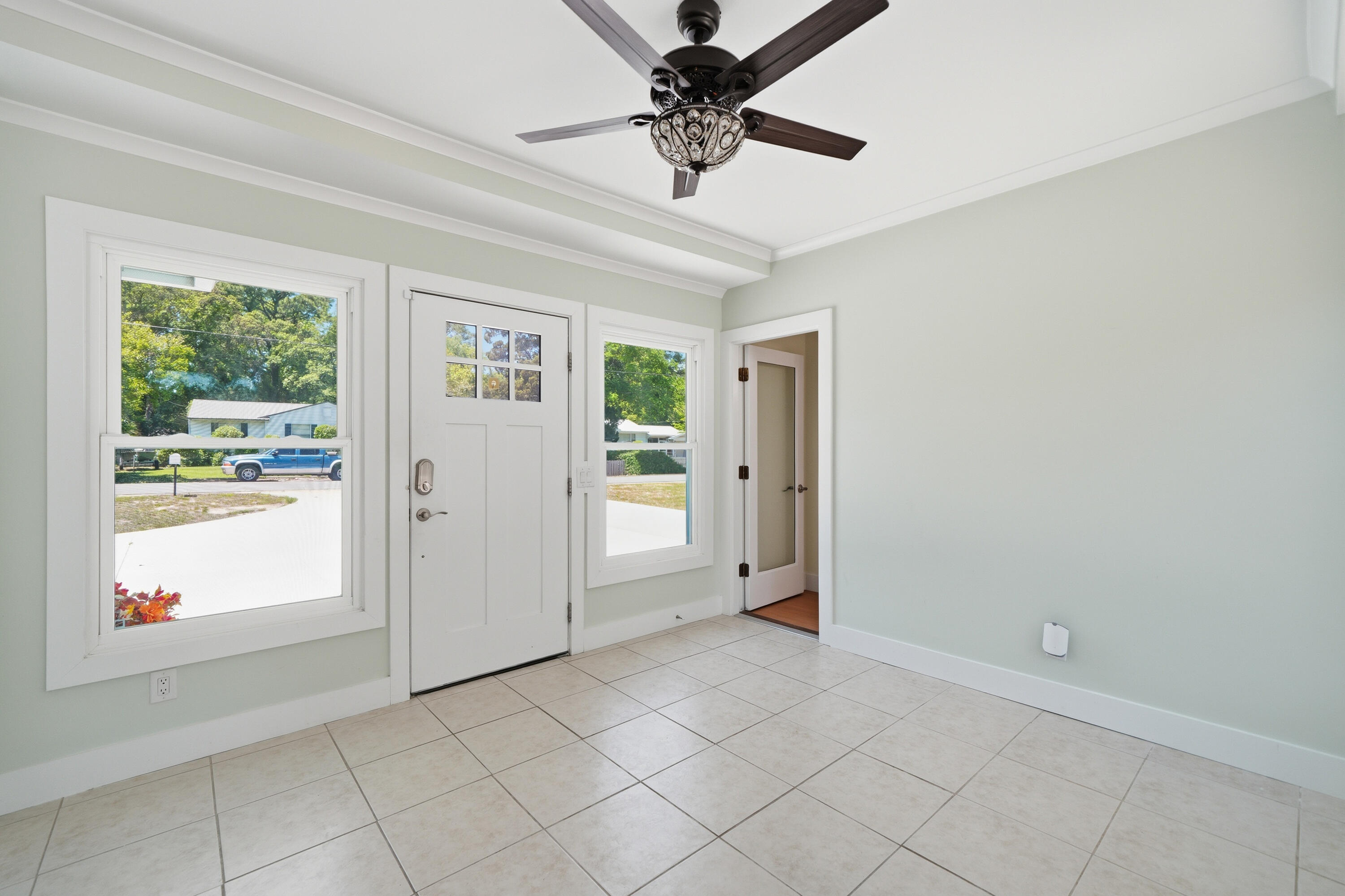 GARNIERS BEACH 7TH - Residential