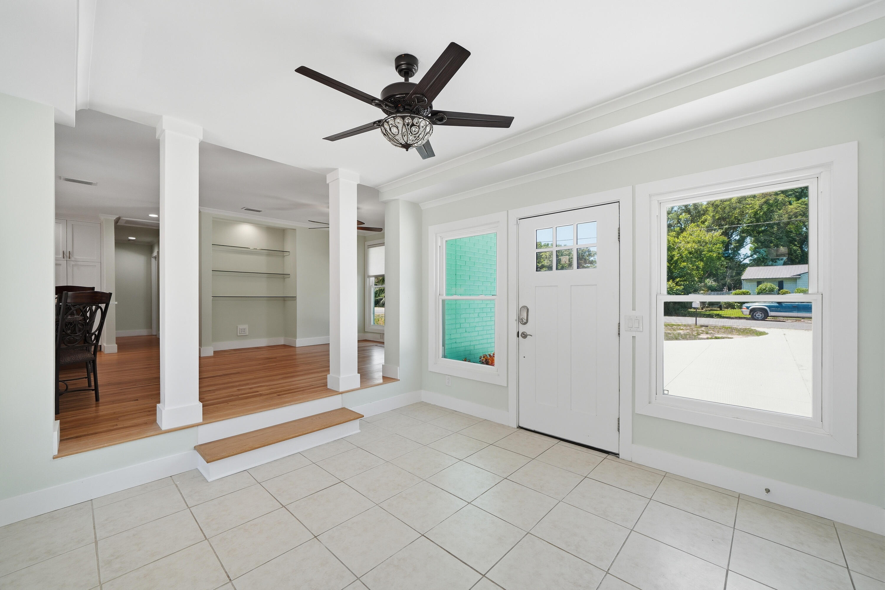 GARNIERS BEACH 7TH - Residential