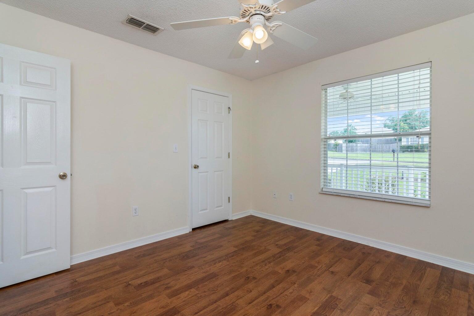 RIDGE CREST PH II - Residential Lease