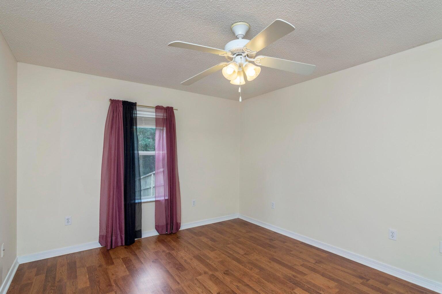 RIDGE CREST PH II - Residential Lease