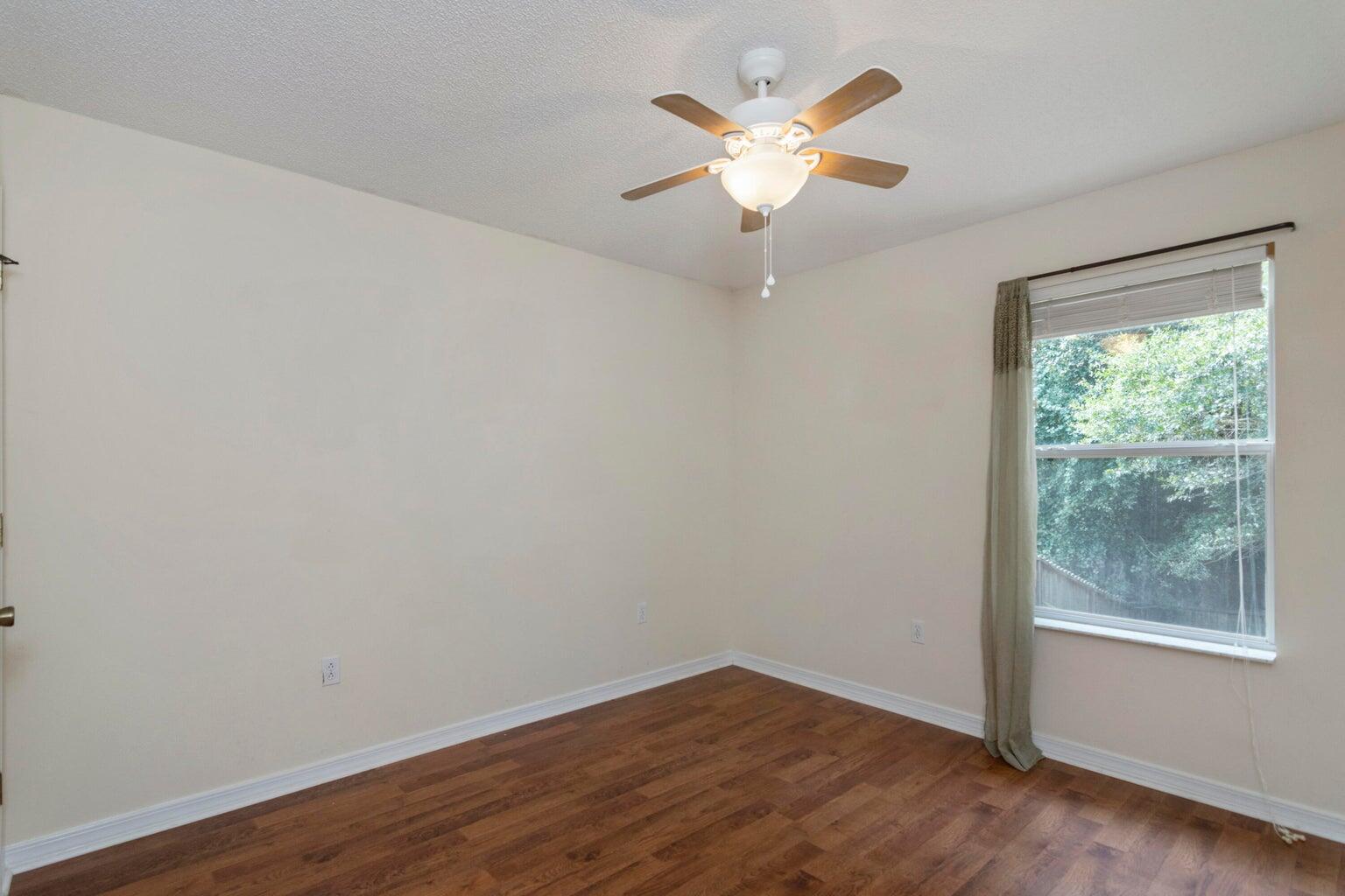 RIDGE CREST PH II - Residential Lease