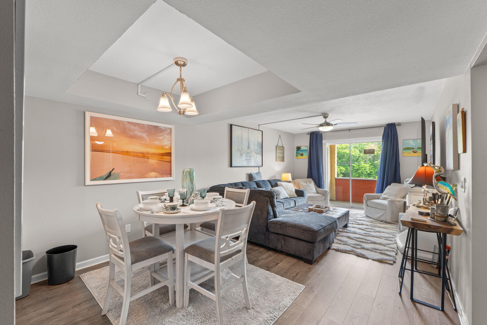 CEDARS CONDO - Residential