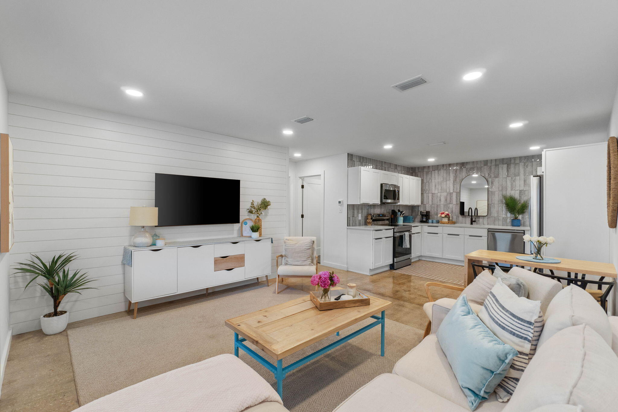 MIRAMAR BEACH - Residential