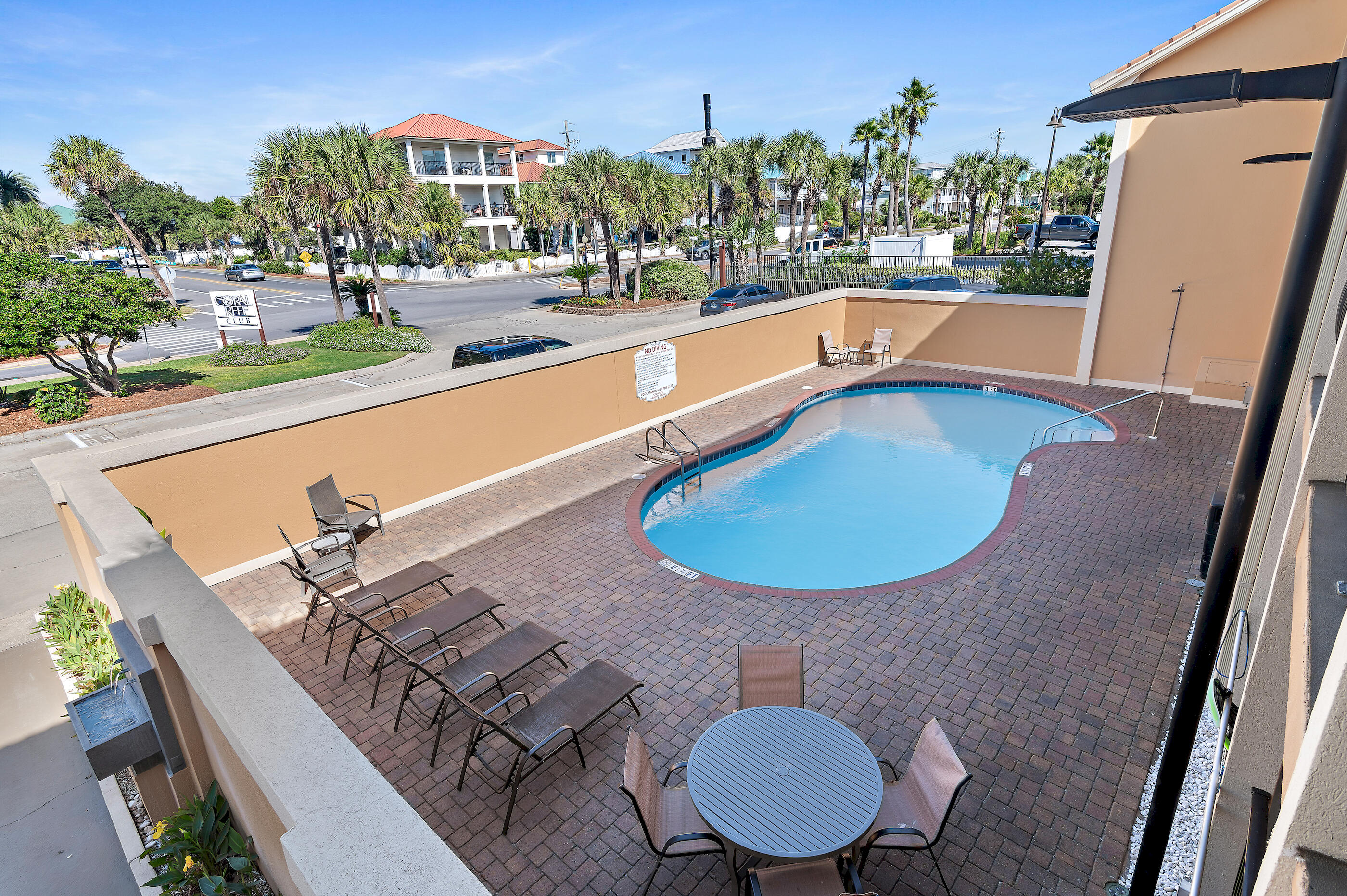 CORAL REEF CLUB PH 2 - Residential