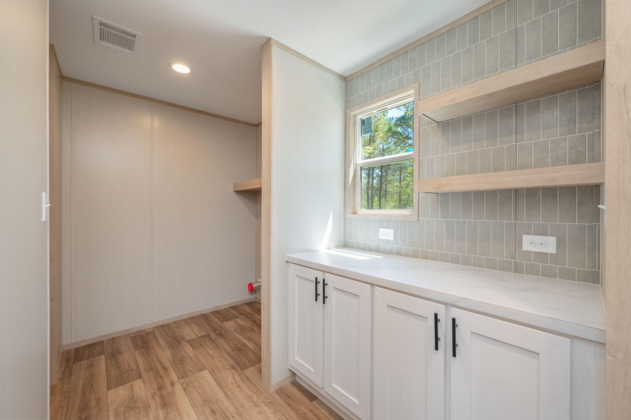 OAKWOOD HILLS UNIT 1 - Residential