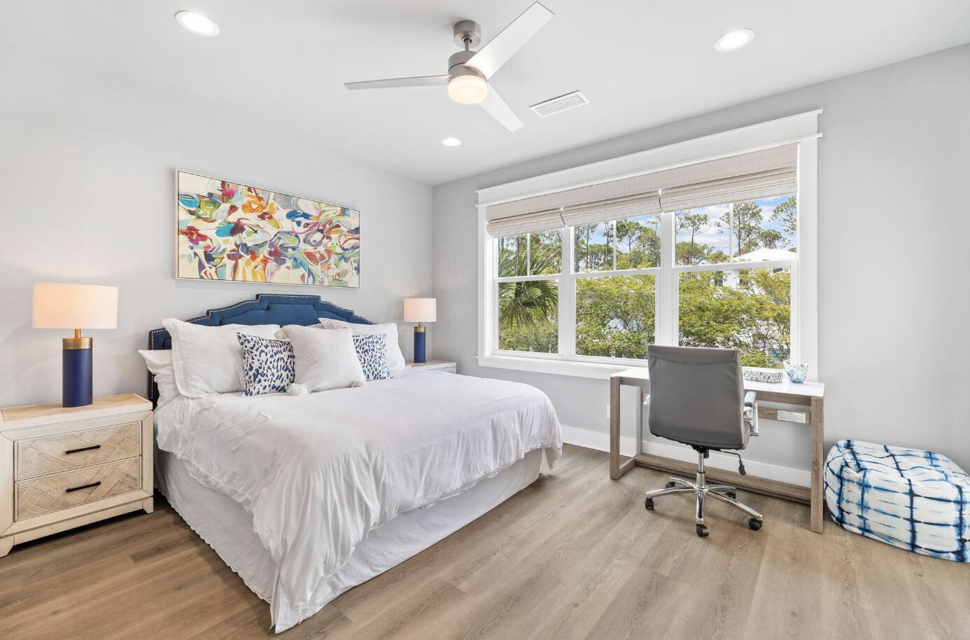 TREETOP VILLAGE - Residential