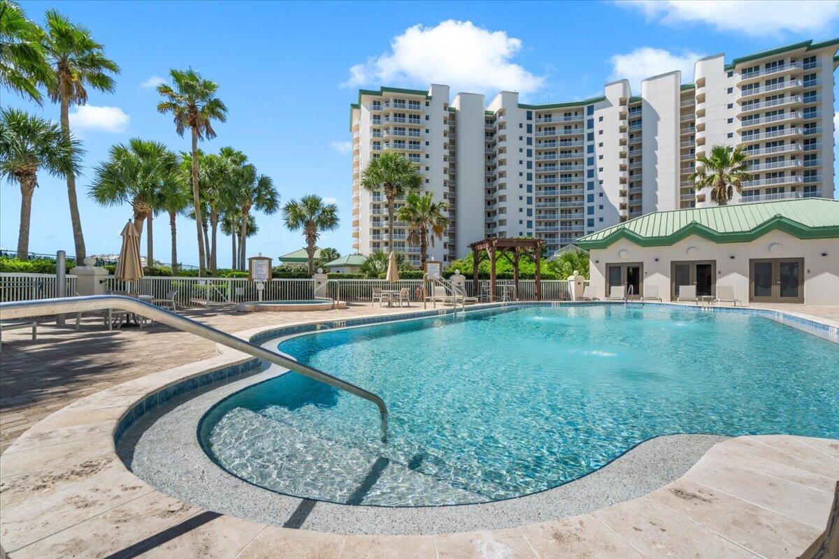 SILVER SHELLS BEACH RESORT - Residential