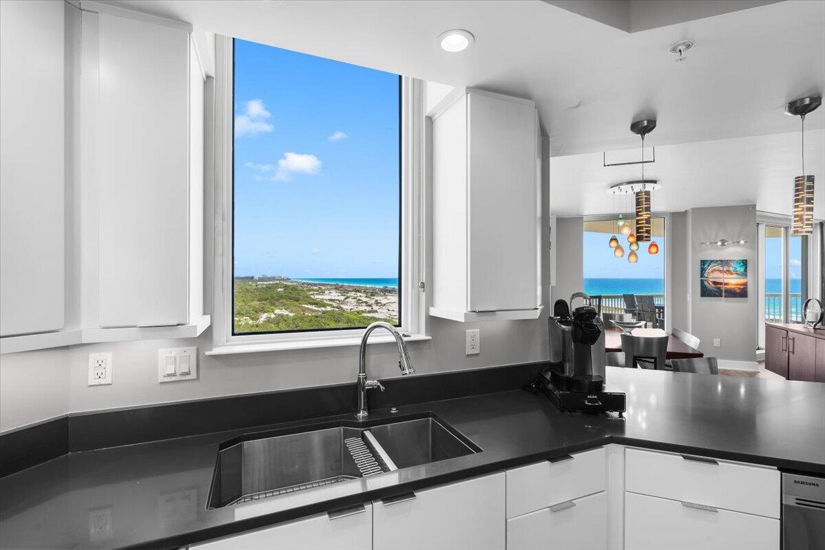 SILVER SHELLS BEACH RESORT - Residential