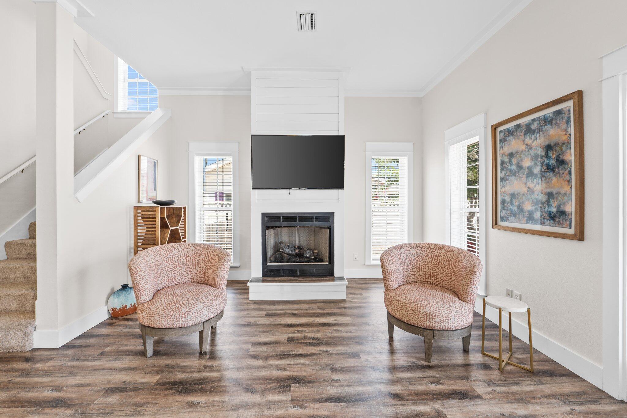 CRYSTAL BEACH - Residential