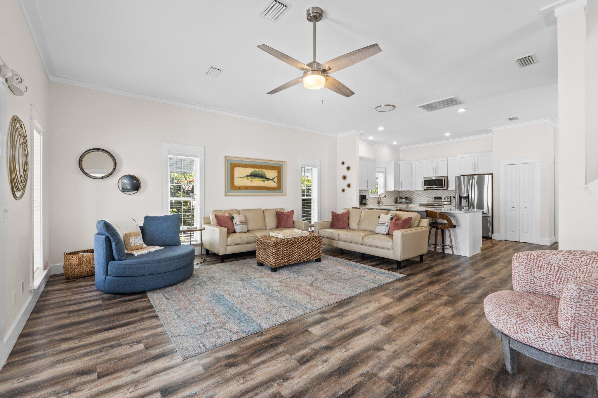 CRYSTAL BEACH - Residential