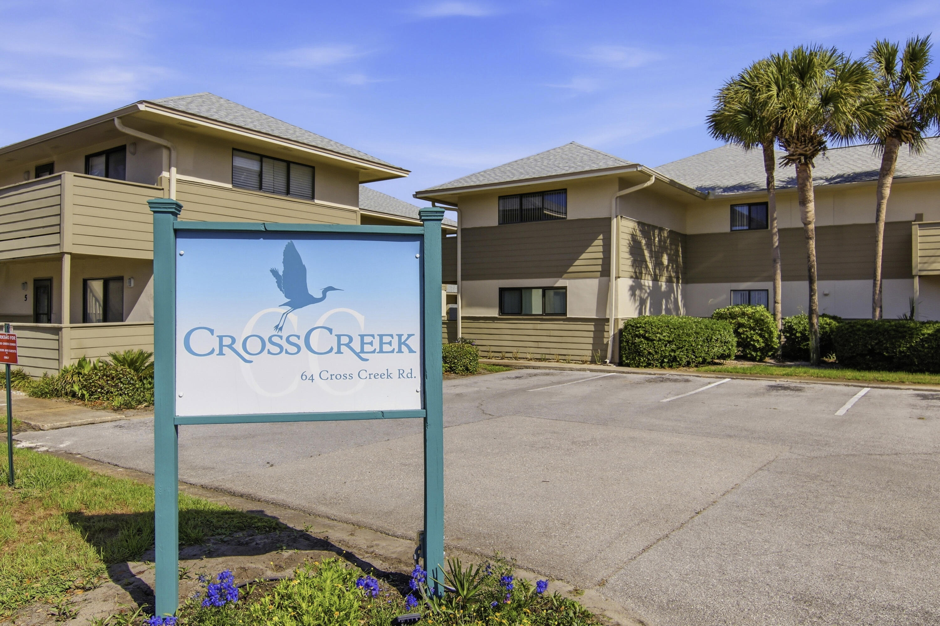 CROSS CREEK CLUB CONDO - Residential