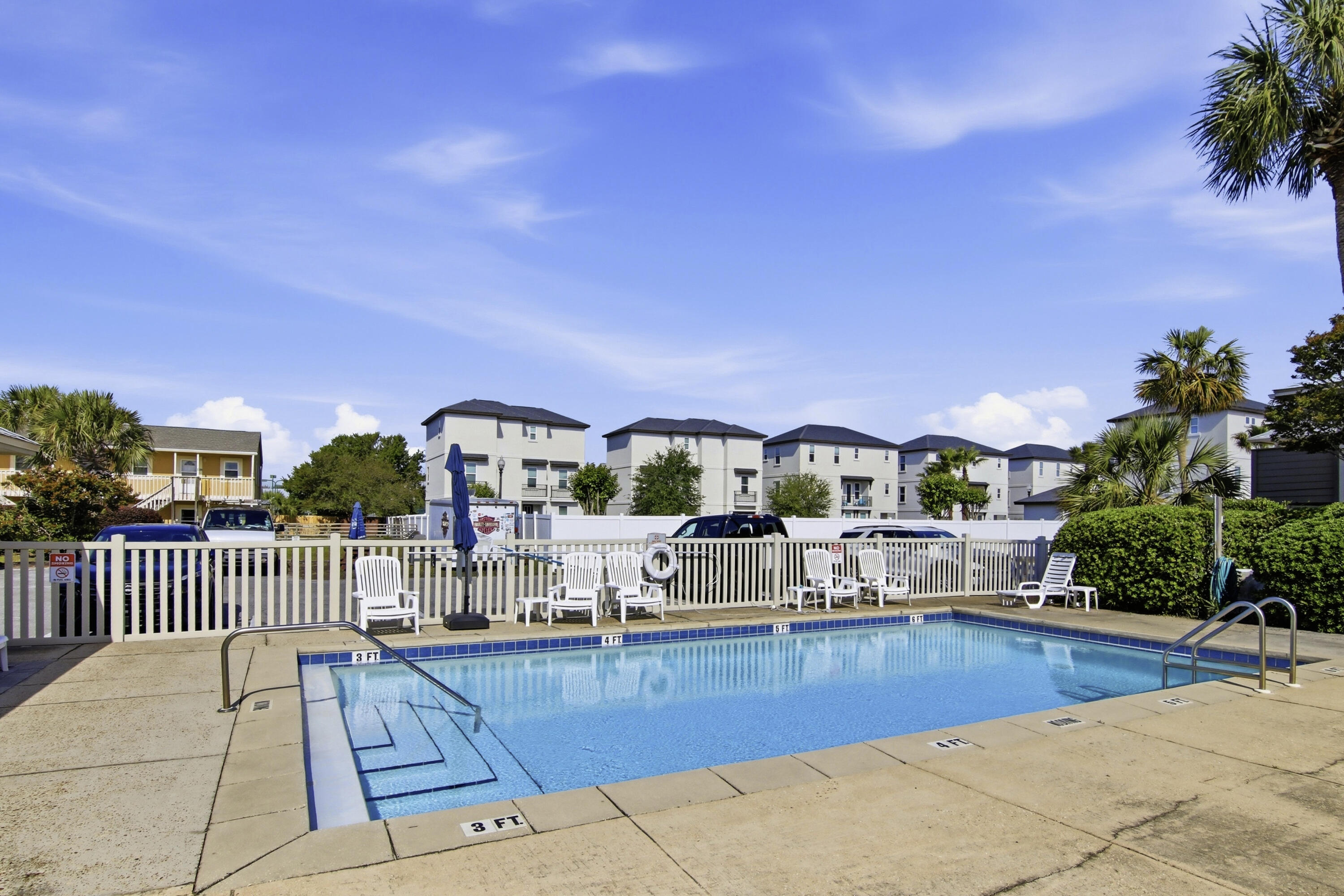 CROSS CREEK CLUB CONDO - Residential