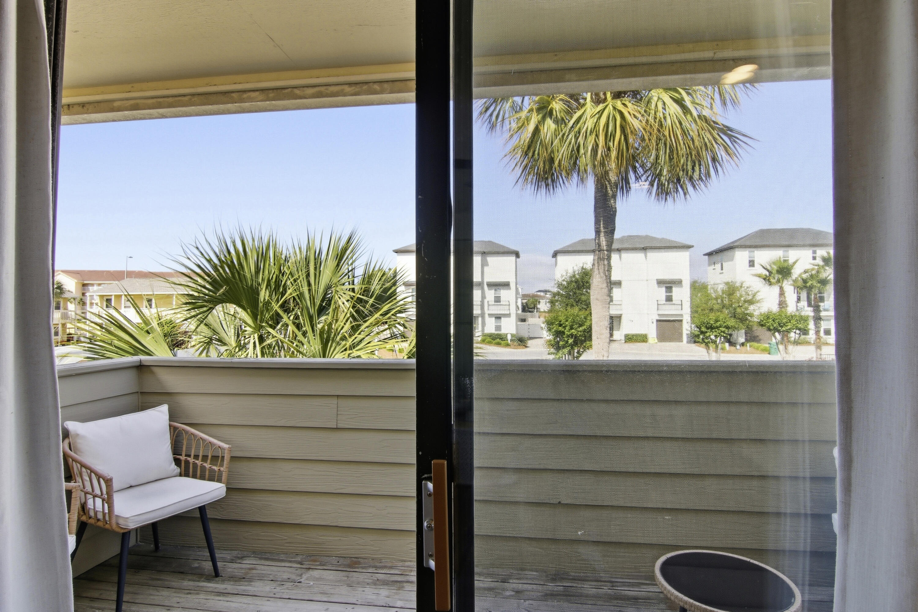 CROSS CREEK CLUB CONDO - Residential