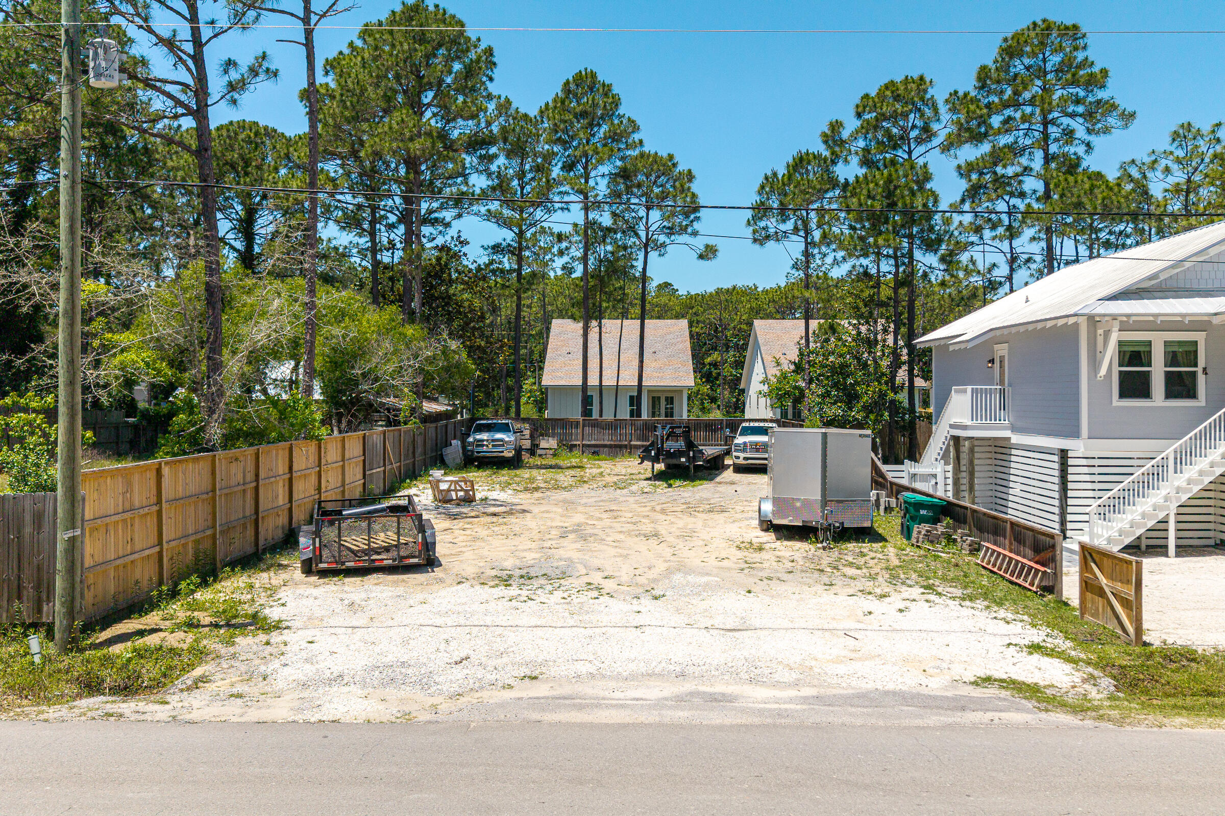 TOWN OF SANTA ROSA - Residential