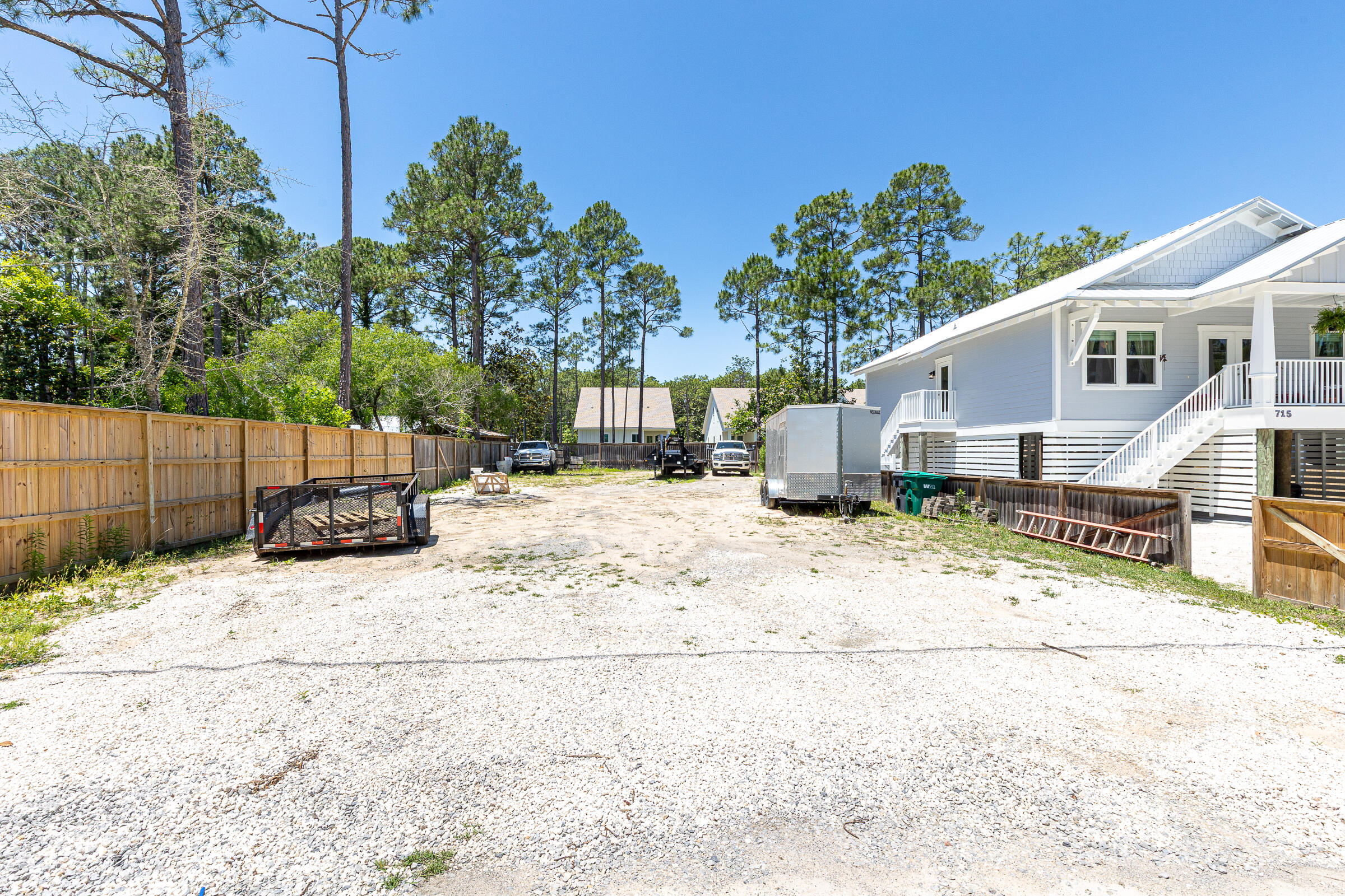 TOWN OF SANTA ROSA - Residential