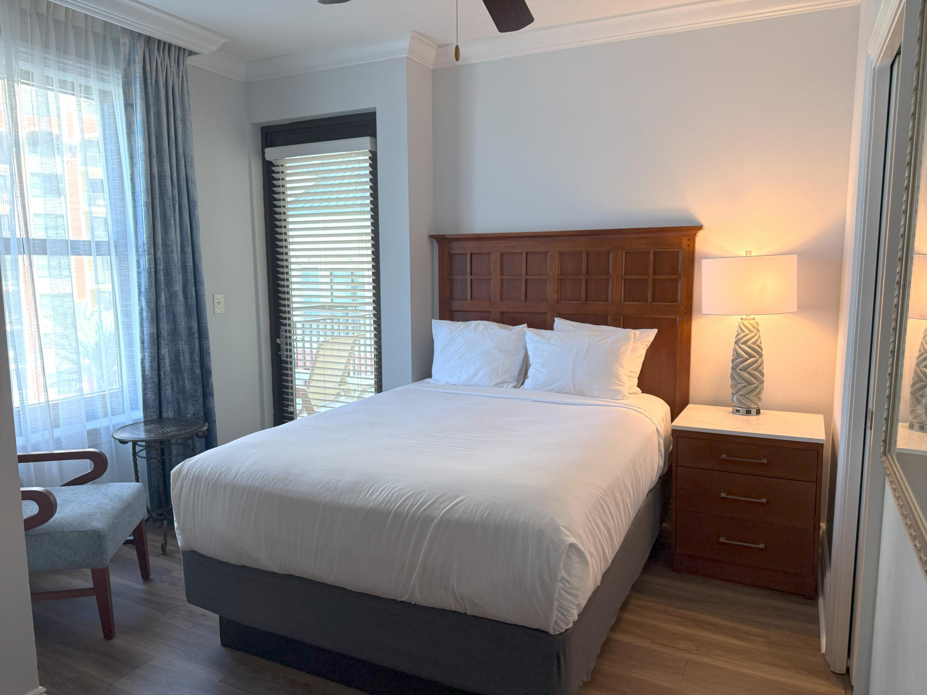 EMERALD GRANDE - Residential