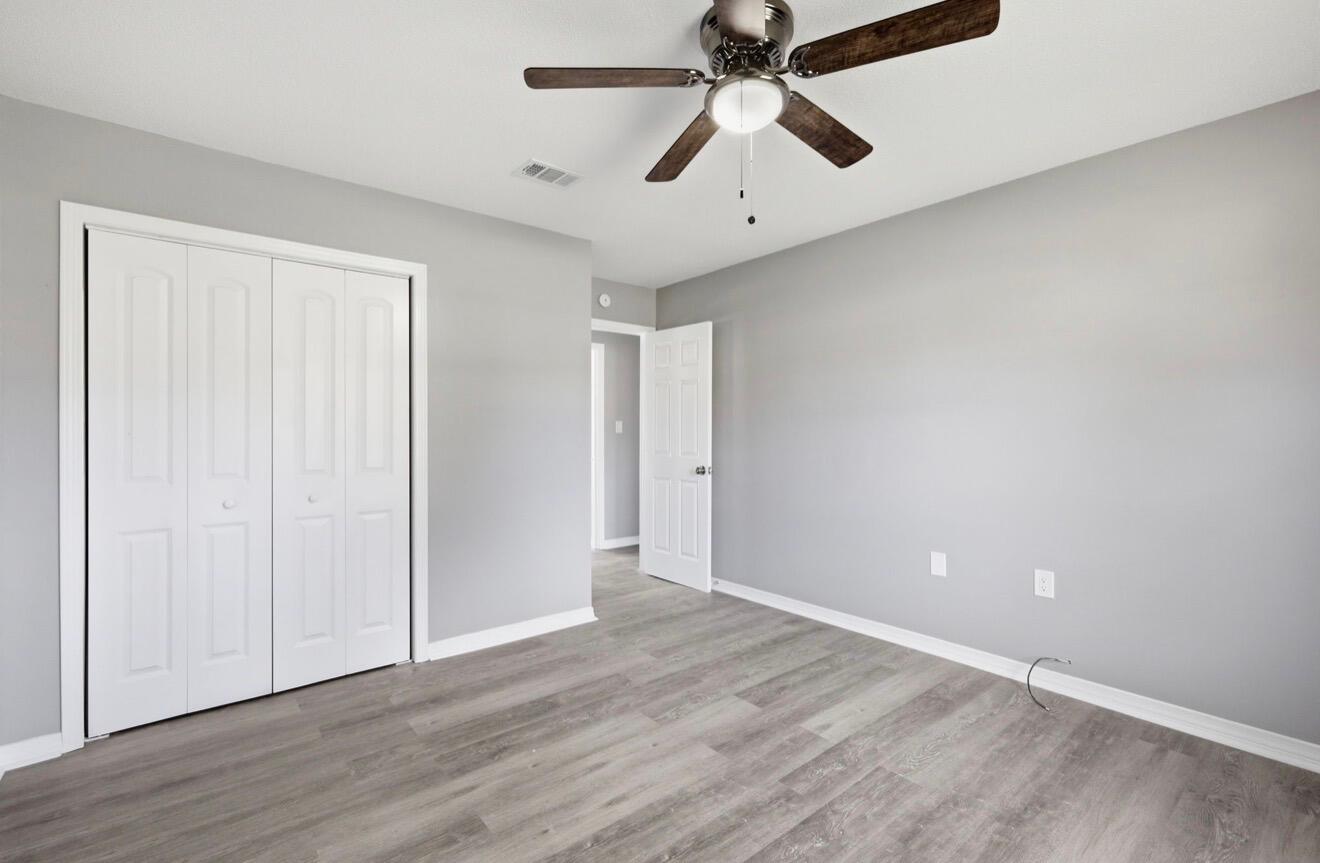 TIMBERLAKE ESTATES - Residential