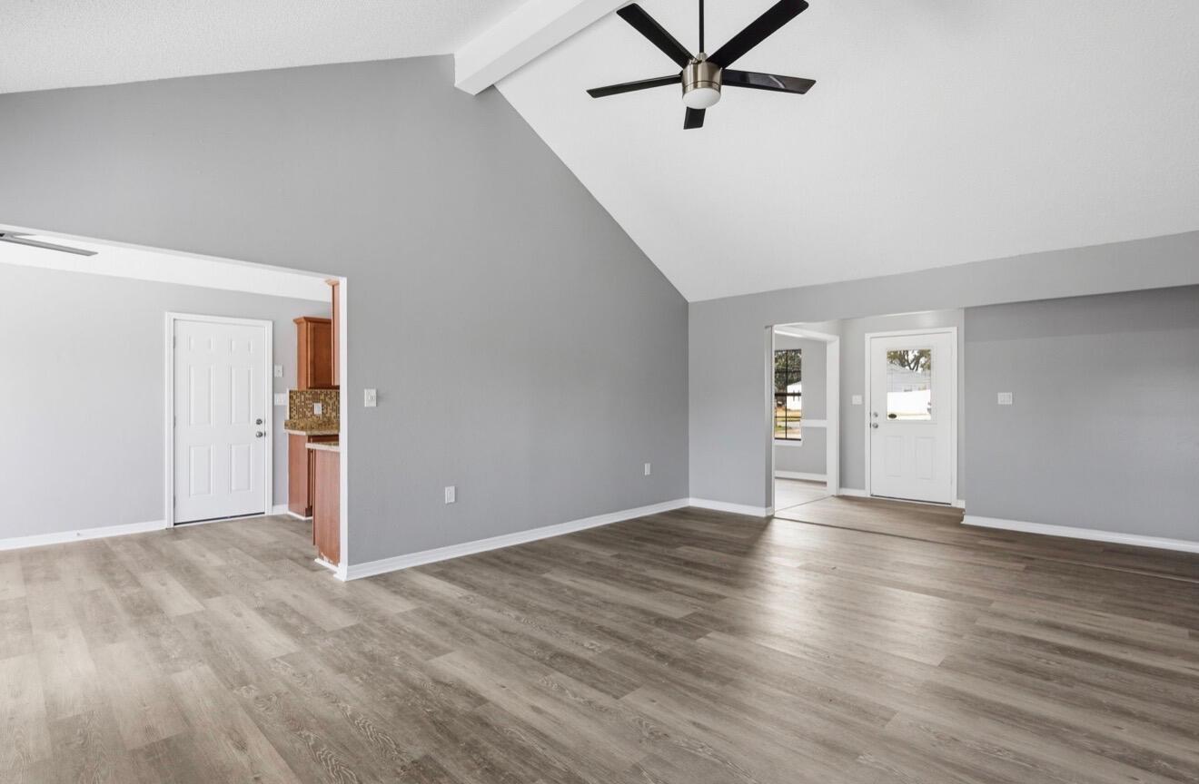 TIMBERLAKE ESTATES - Residential