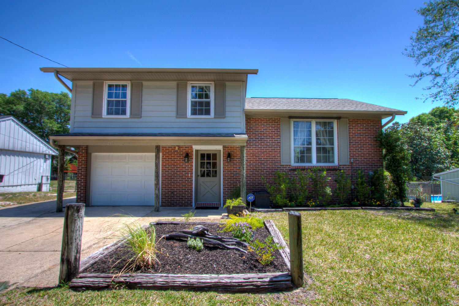 BAYOU WOODS - Residential