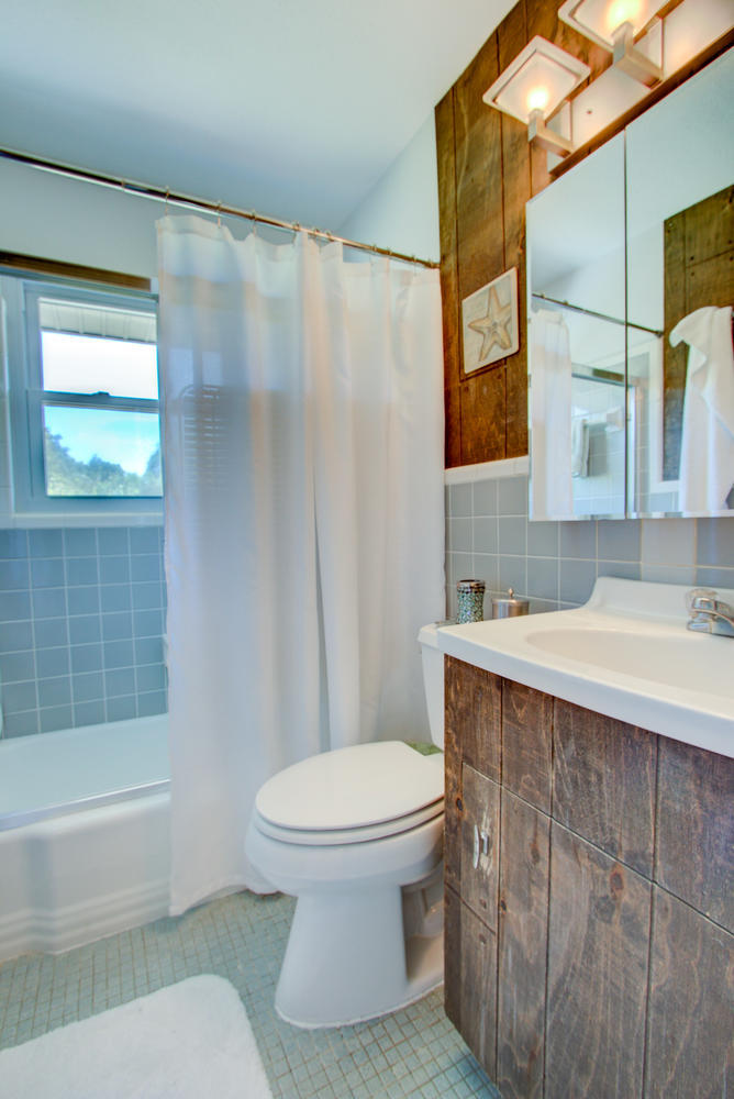 BAYOU WOODS - Residential