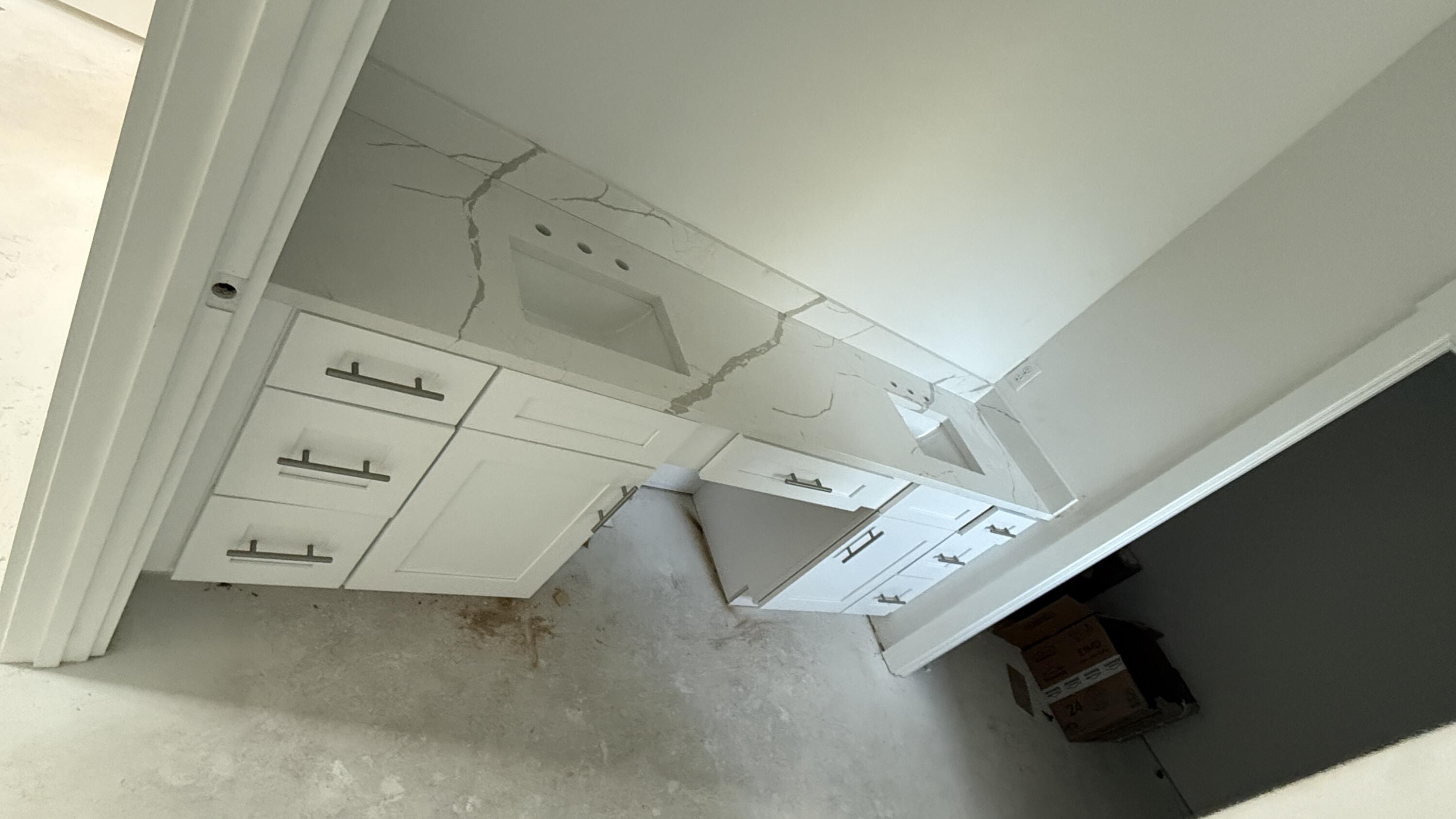 SUNNY HILLS - Residential