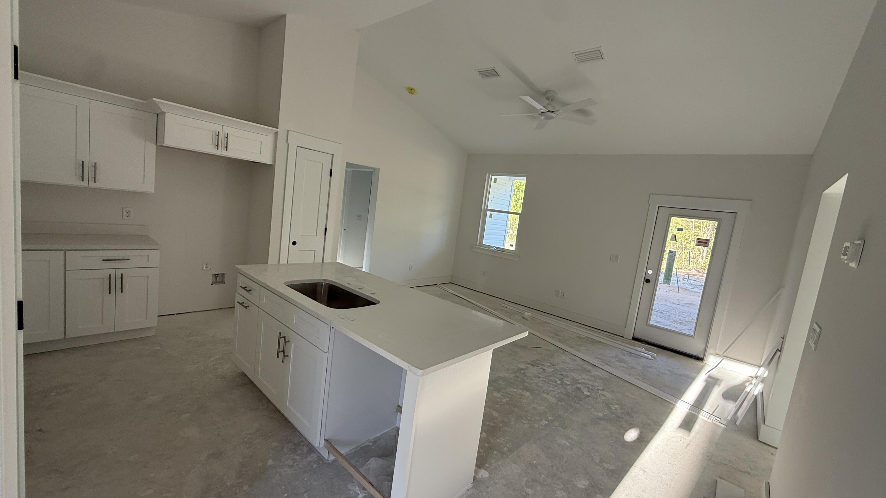 SUNNY HILLS - Residential