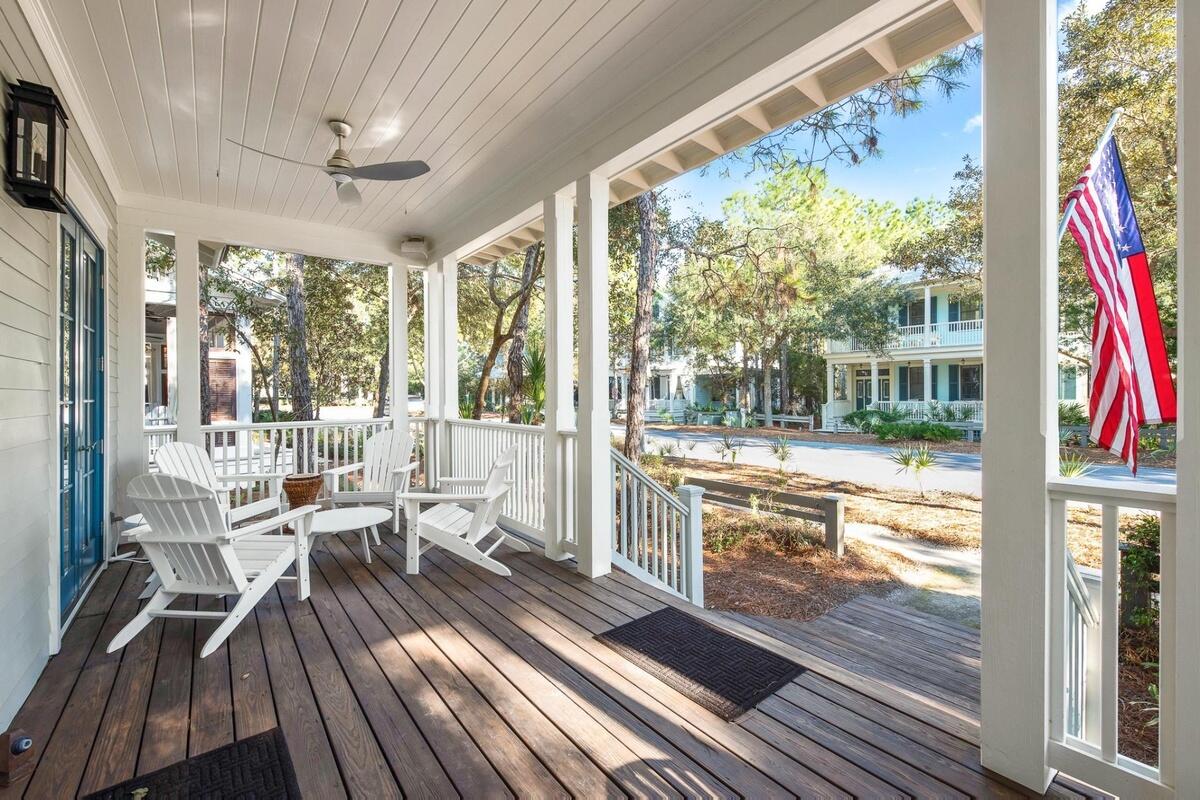 1337 Western Lake Drive