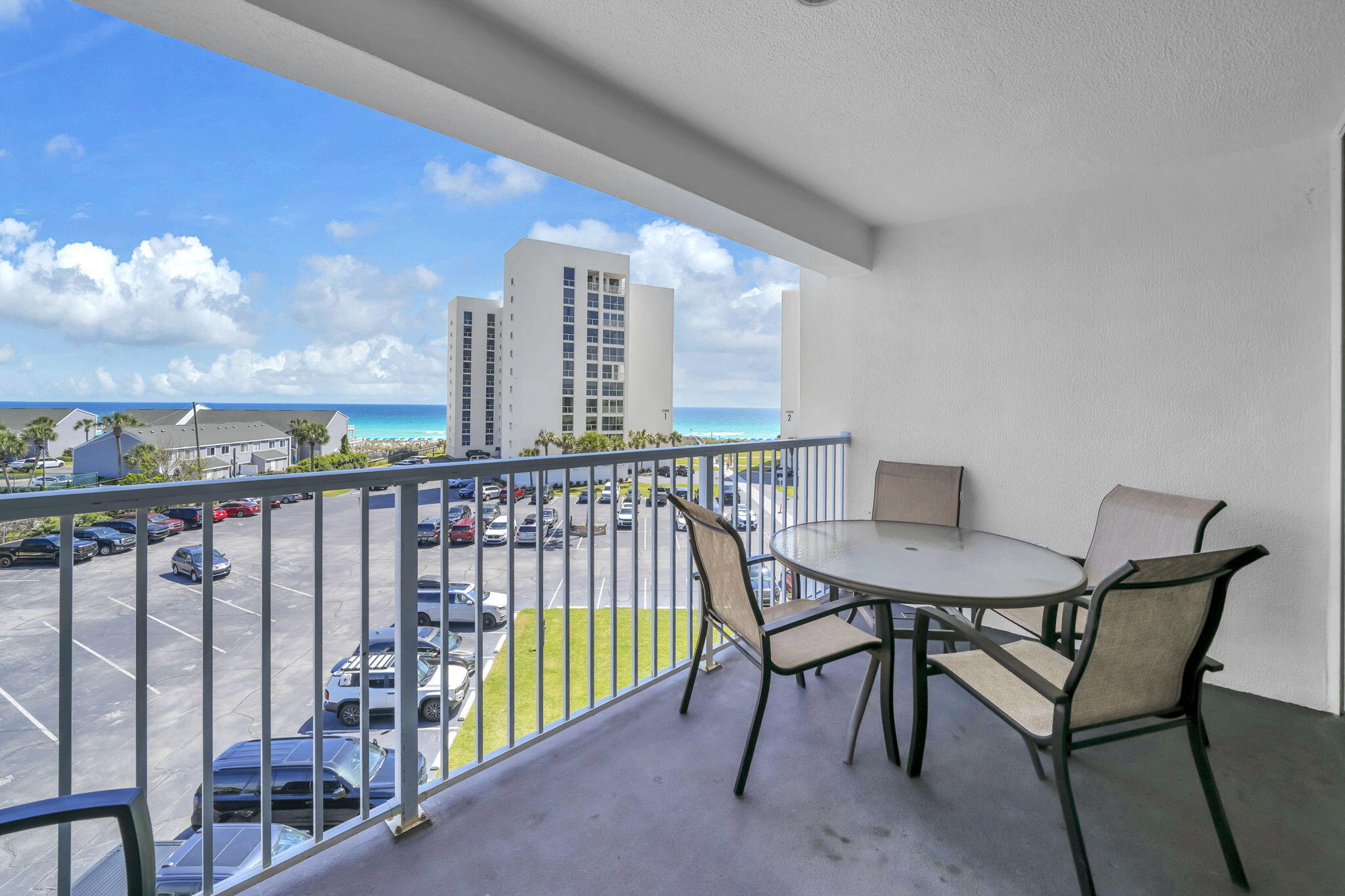 SHORELINE TOWERS 3 - Residential