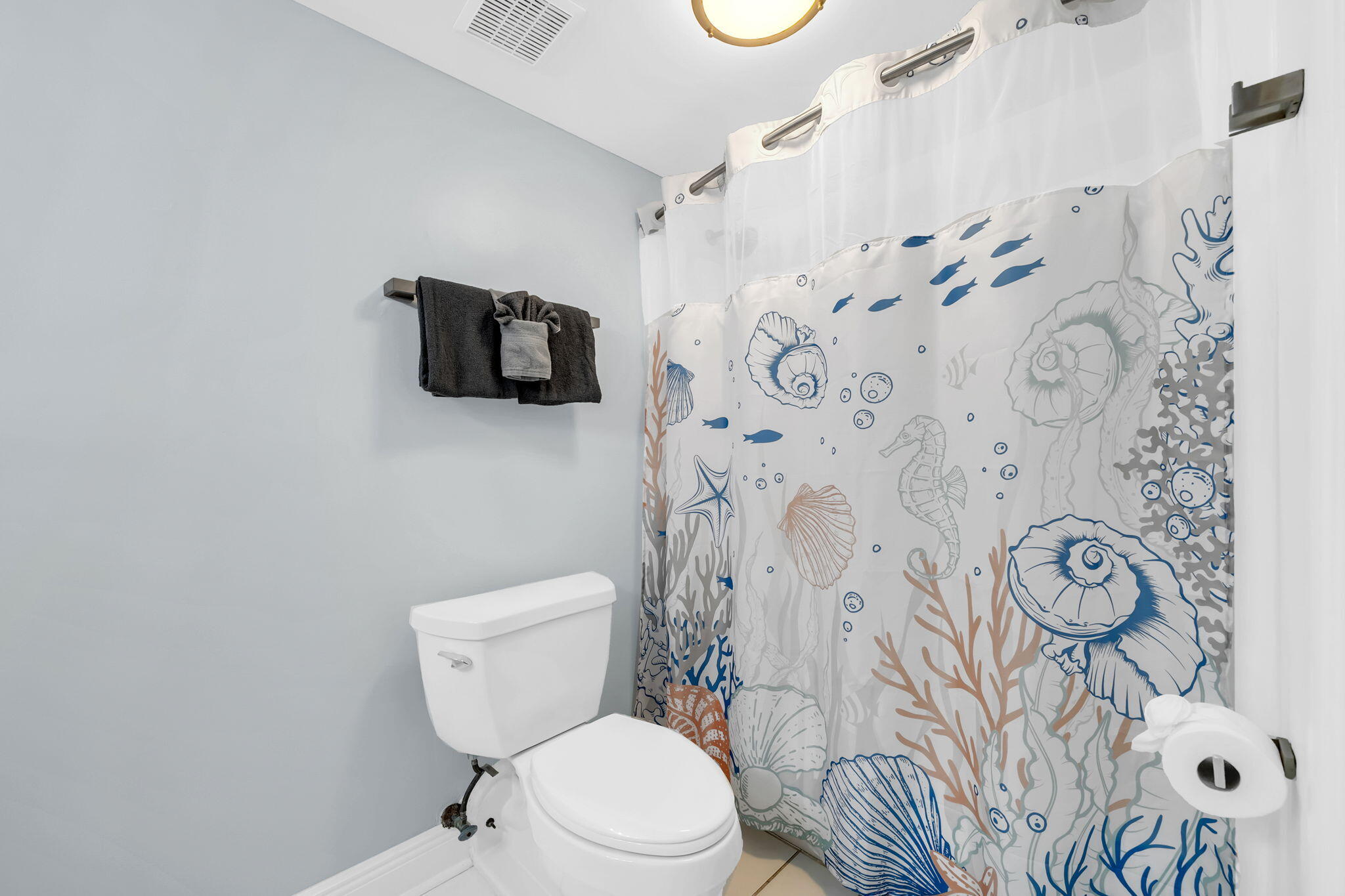 SHORELINE TOWERS 3 - Residential