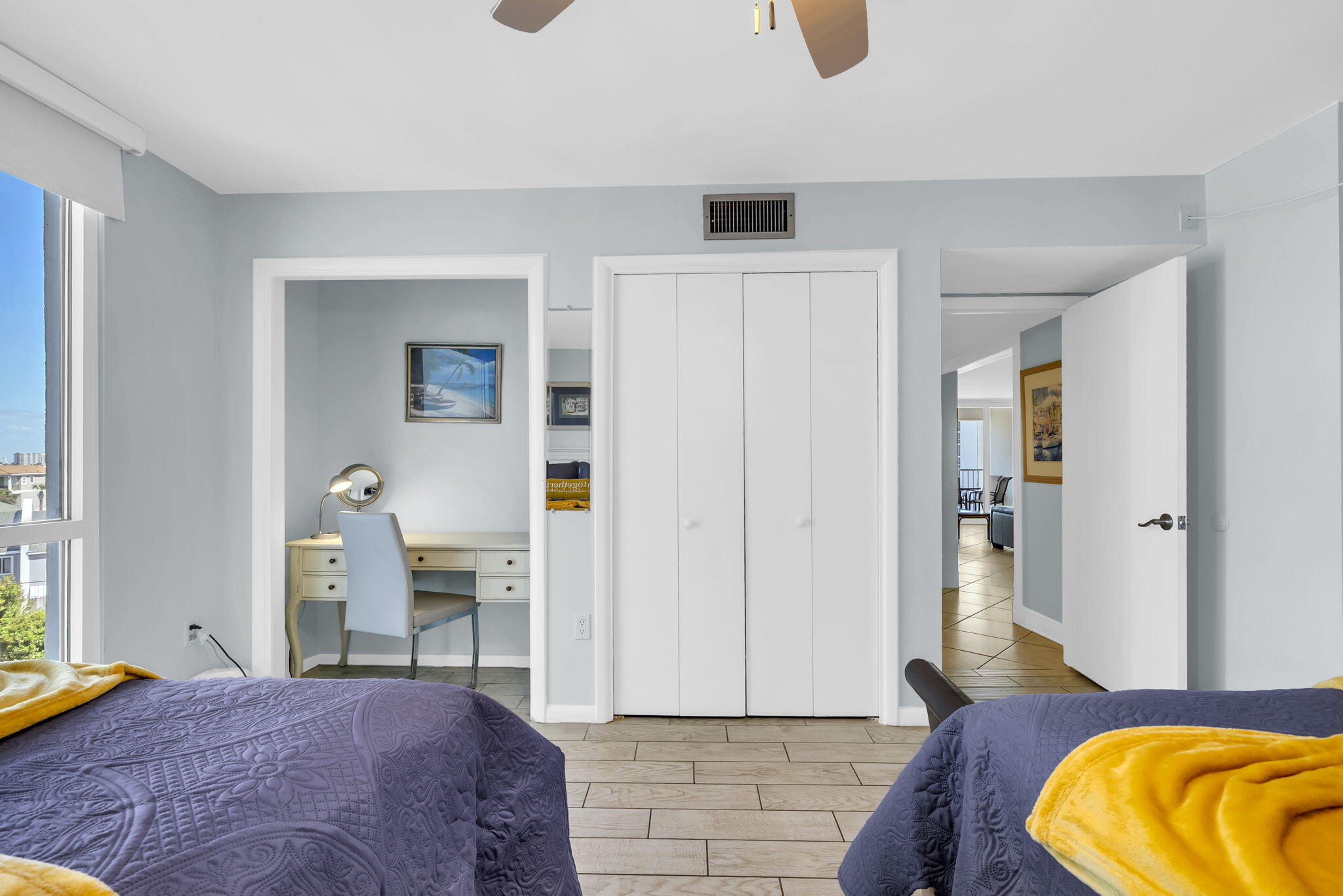 SHORELINE TOWERS 3 - Residential