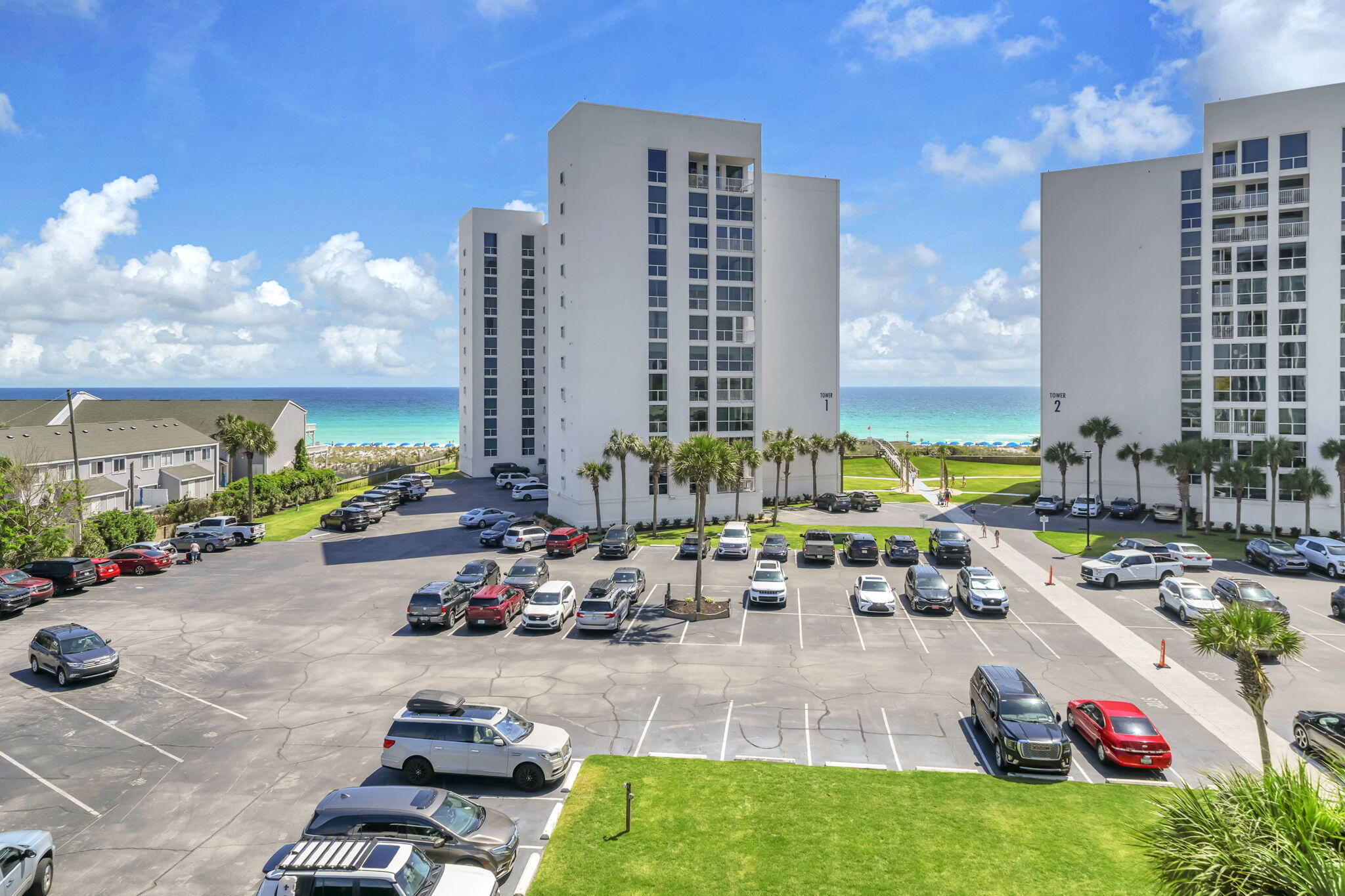 SHORELINE TOWERS 3 - Residential