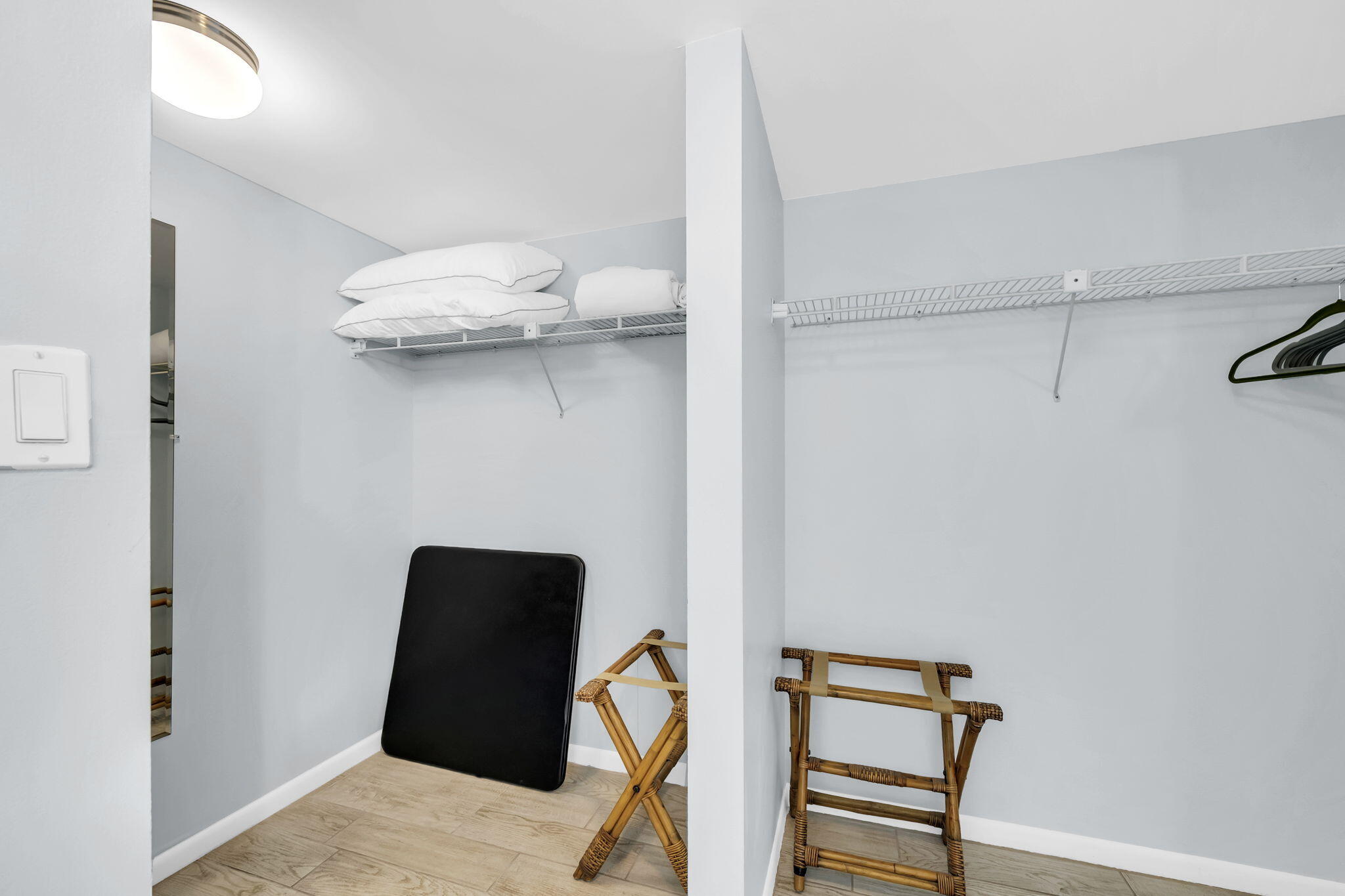 SHORELINE TOWERS 3 - Residential